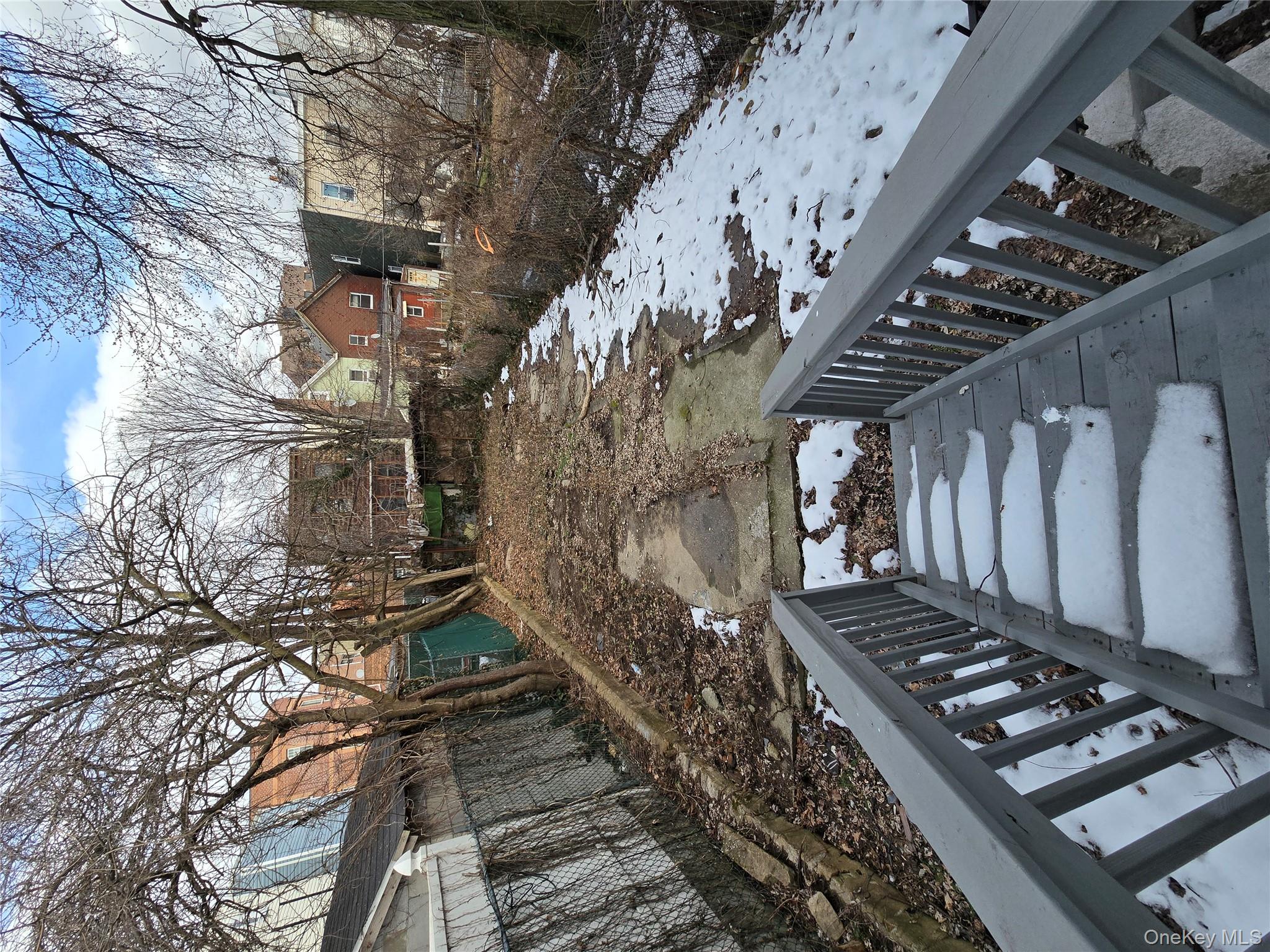 #7 photo, 159 Montauk Avenue, Brooklyn , NY 11208