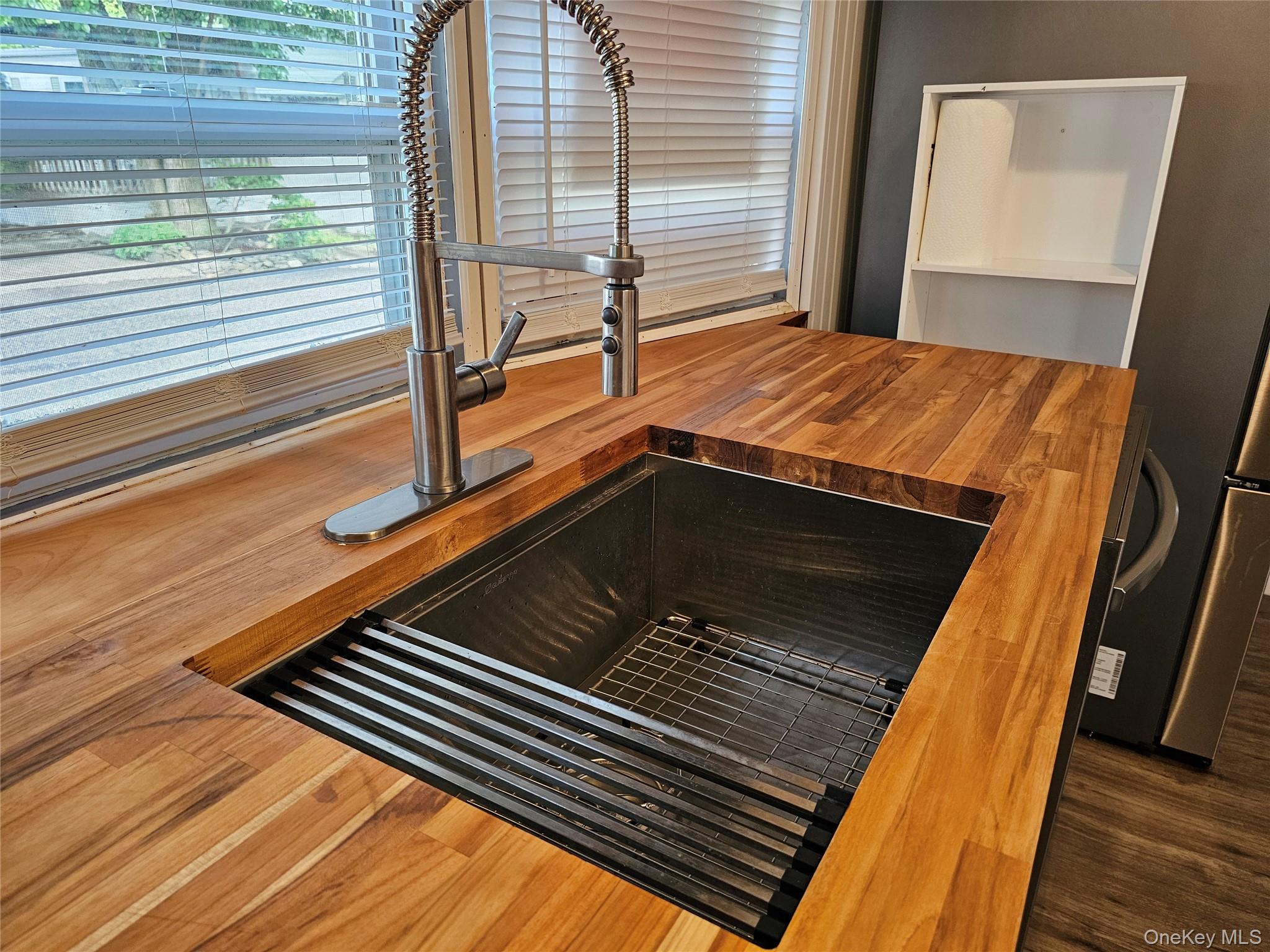 #1 photo, 1964-106 River Road, سوفولك Calverton , NY 11933