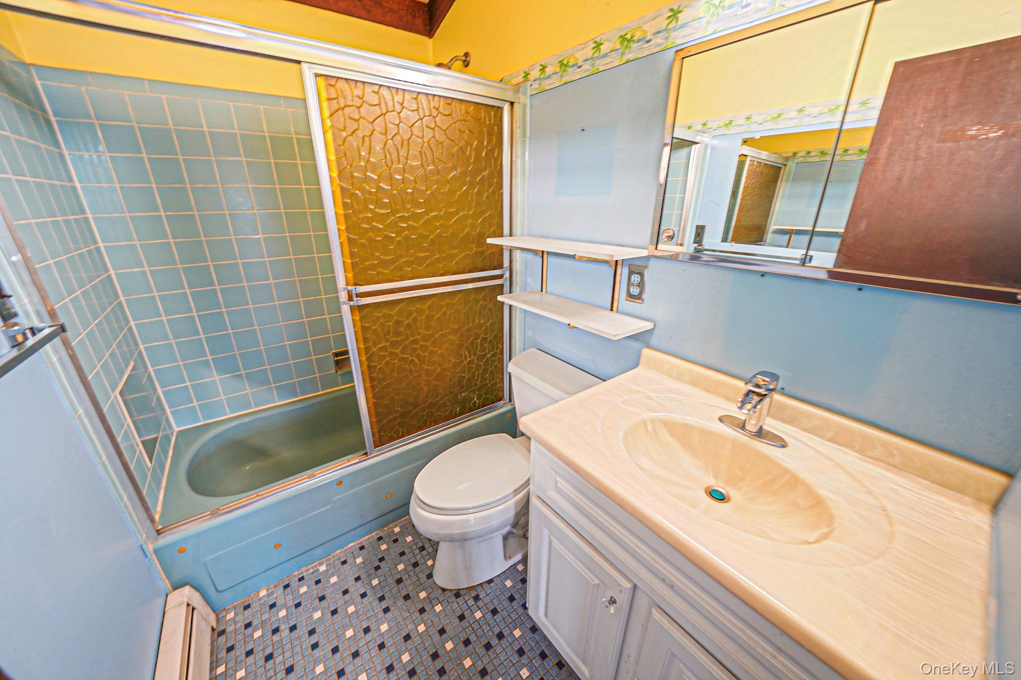 #16 photo, 1344 Boston Avenue, سوفولك Bay Shore , NY 11706