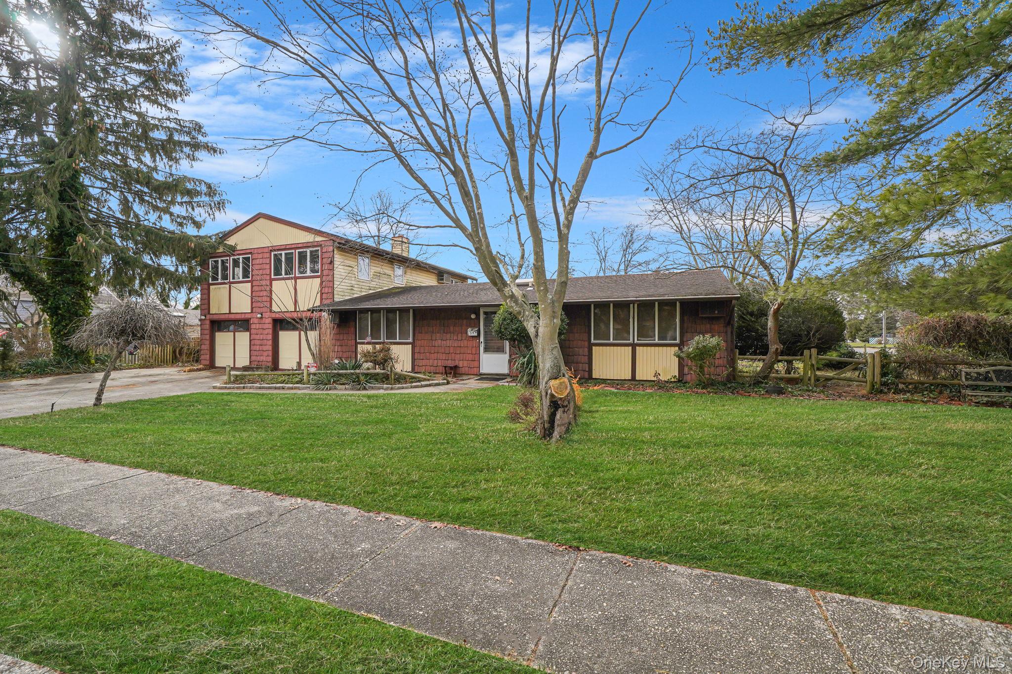 #3 photo, 1344 Boston Avenue, سوفولك Bay Shore , NY 11706