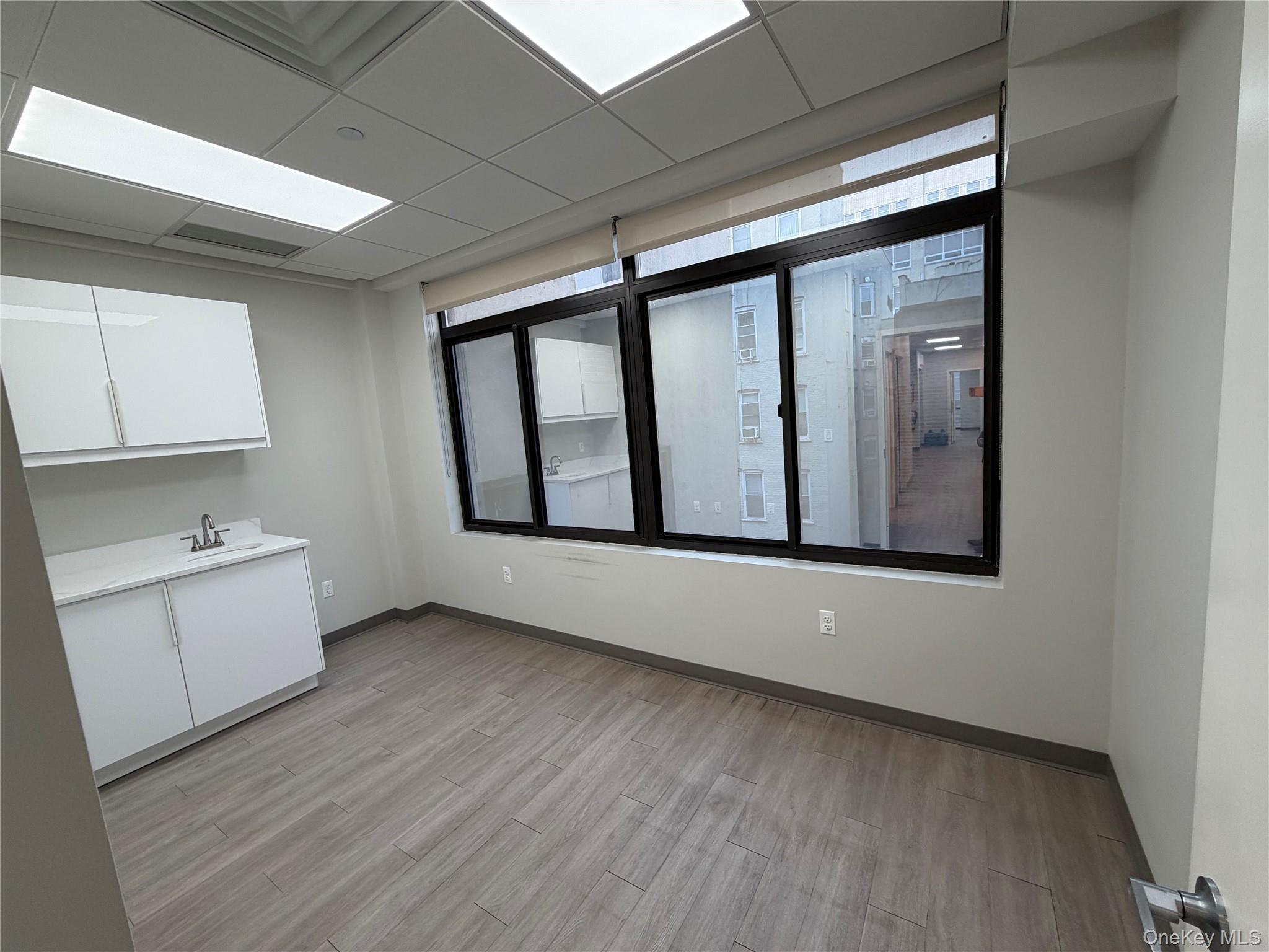 #11 photo, 86 Bowery, New York (Manhattan) , NY 10013