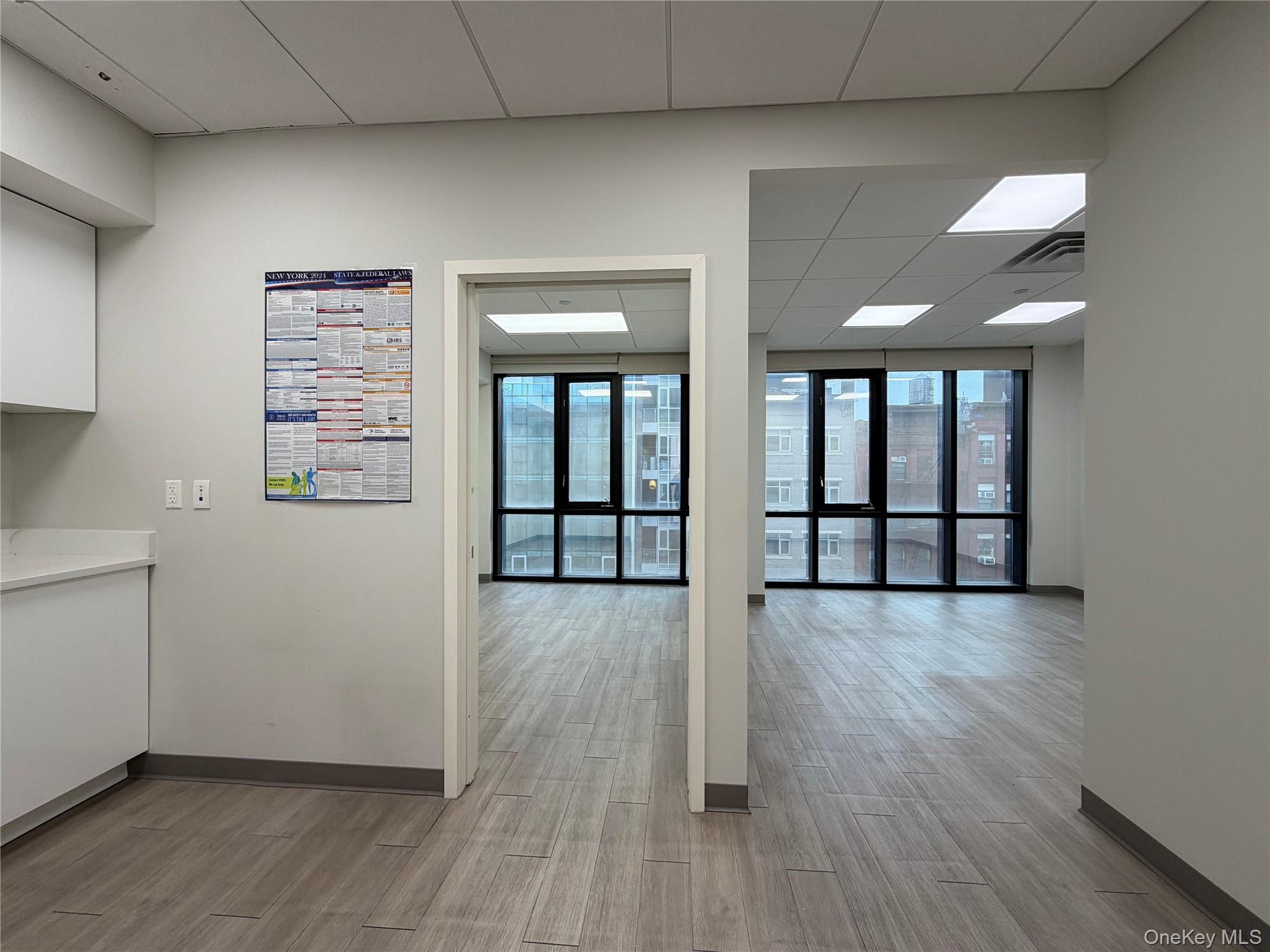 #3 photo, 86 Bowery, New York (Manhattan) , NY 10013