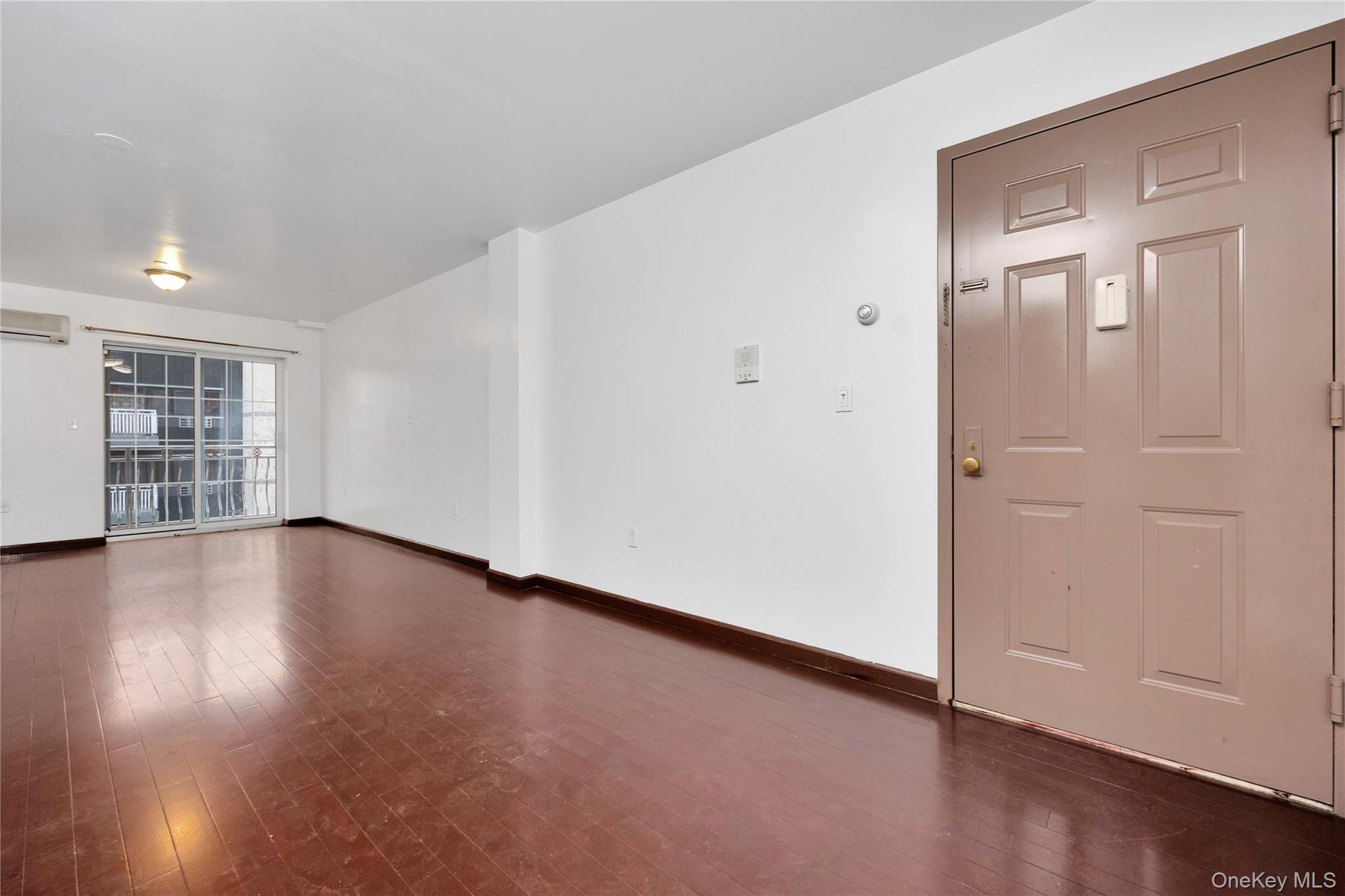 #4 photo, 132-36 POPLE Avenue, كوينز Flushing , NY 11355