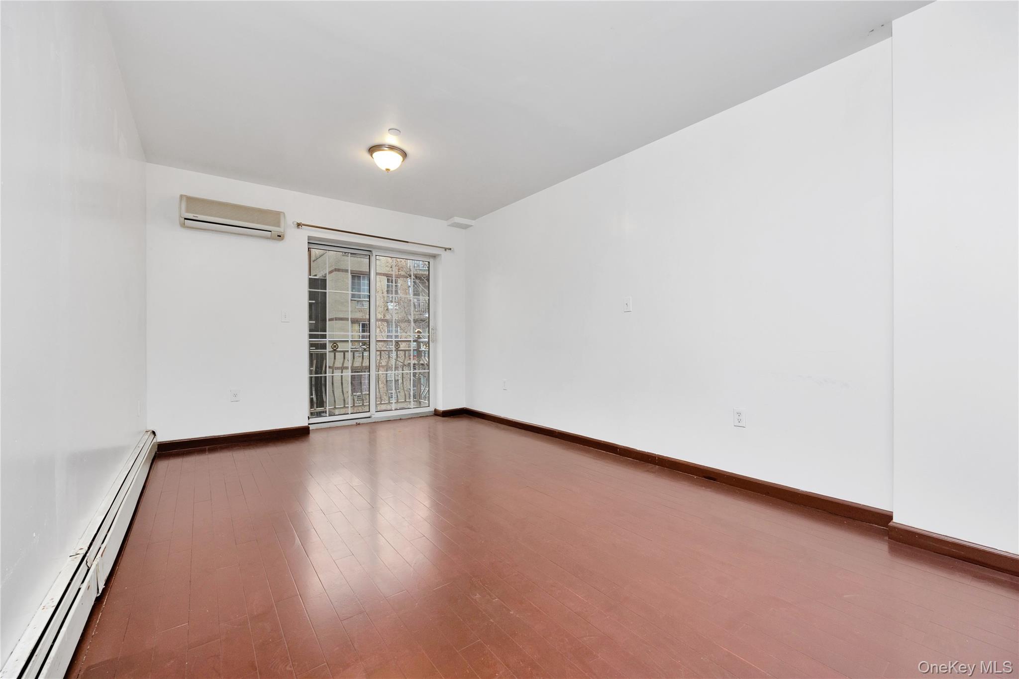 #6 photo, 132-36 POPLE Avenue, كوينز Flushing , NY 11355