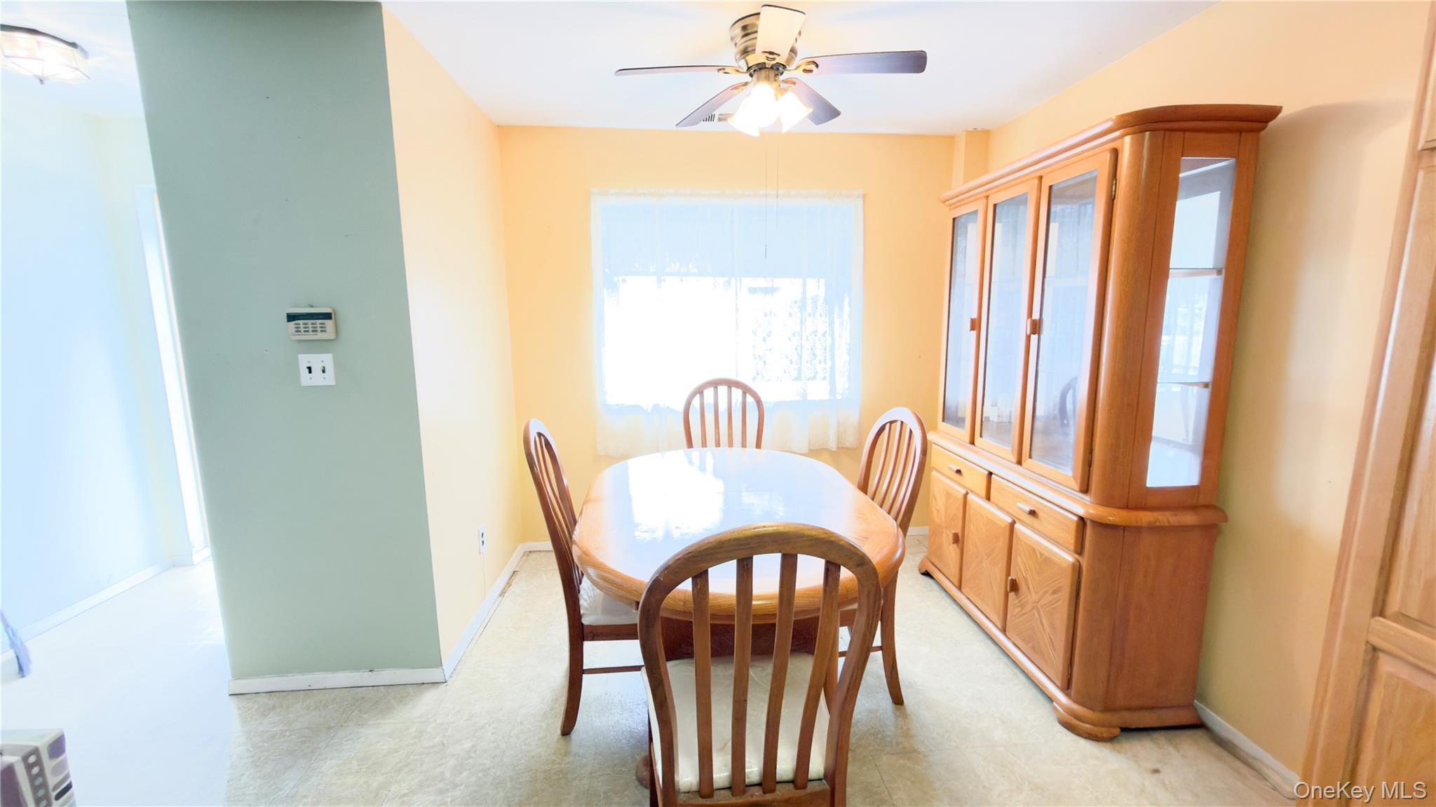 #15 photo, 98 Whistler Court, سوفولك Middle Island , NY 11953