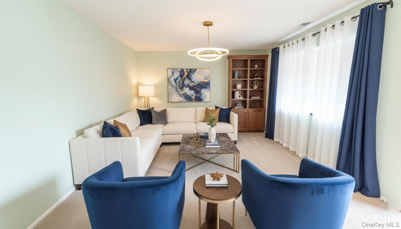 #3 photo, 98 Whistler Court, سوفولك Middle Island , NY 11953