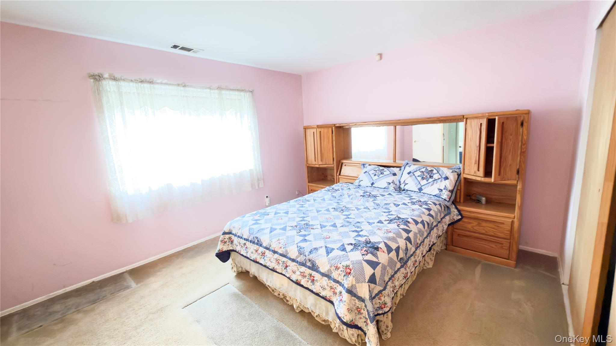 #6 photo, 98 Whistler Court, سوفولك Middle Island , NY 11953