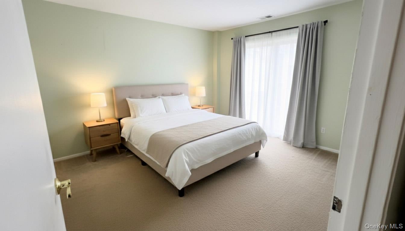 #8 photo, 98 Whistler Court, سوفولك Middle Island , NY 11953