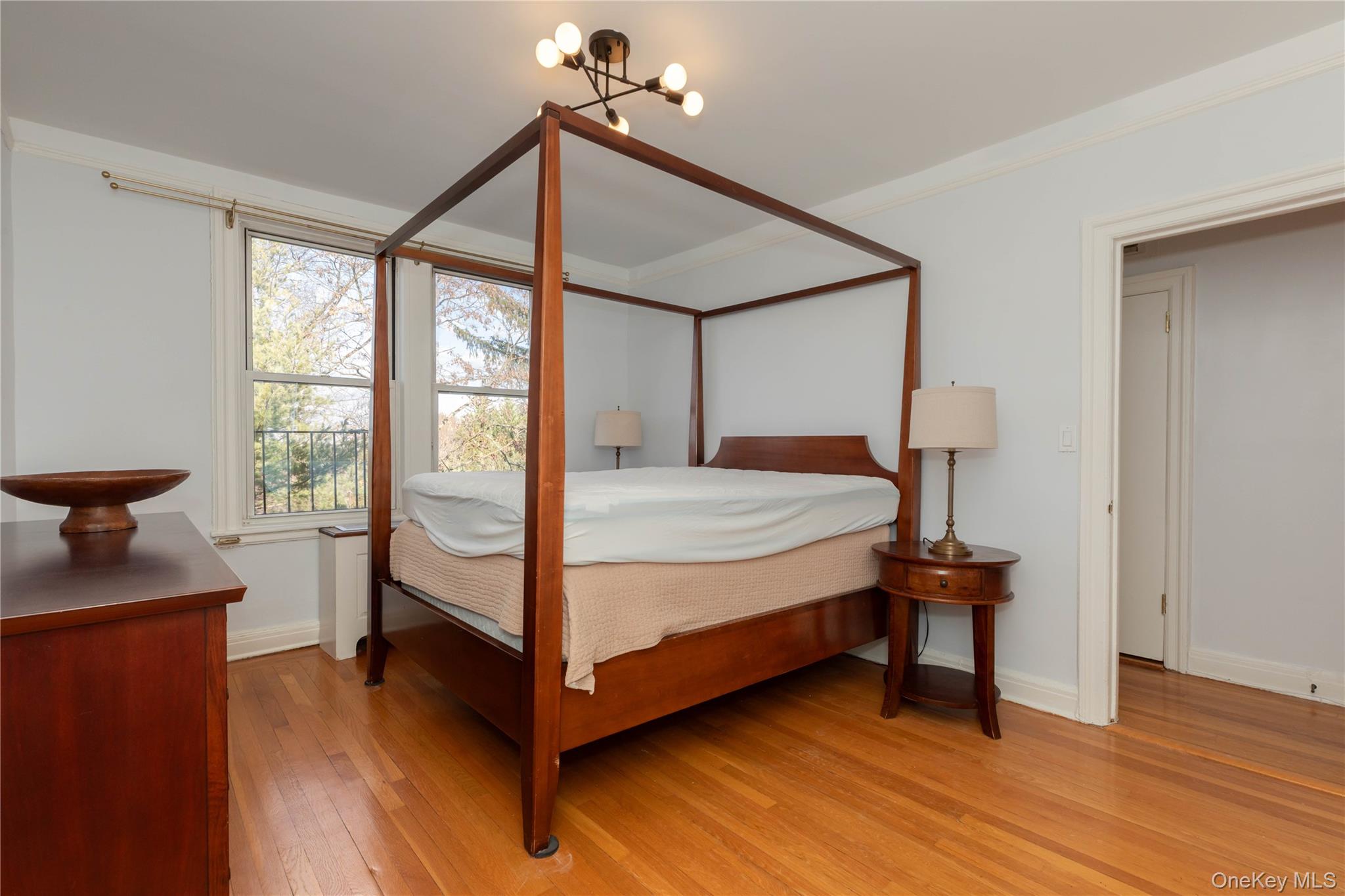 #17 photo, 64 Sagamore Road, Bronxville , NY 10708