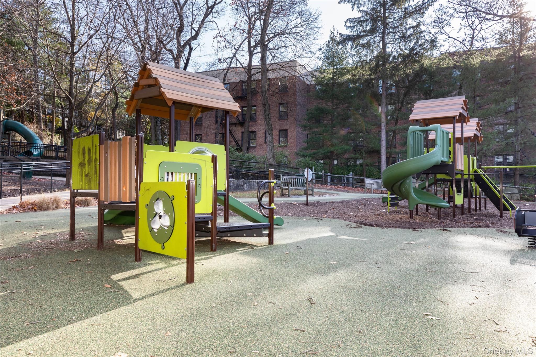 #20 photo, 64 Sagamore Road, Bronxville , NY 10708