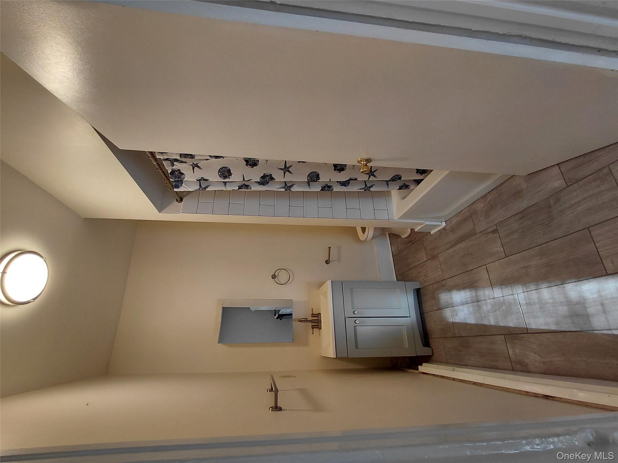 #11 photo, 8 Center Street, 紐約州 Kingston , NY 12401