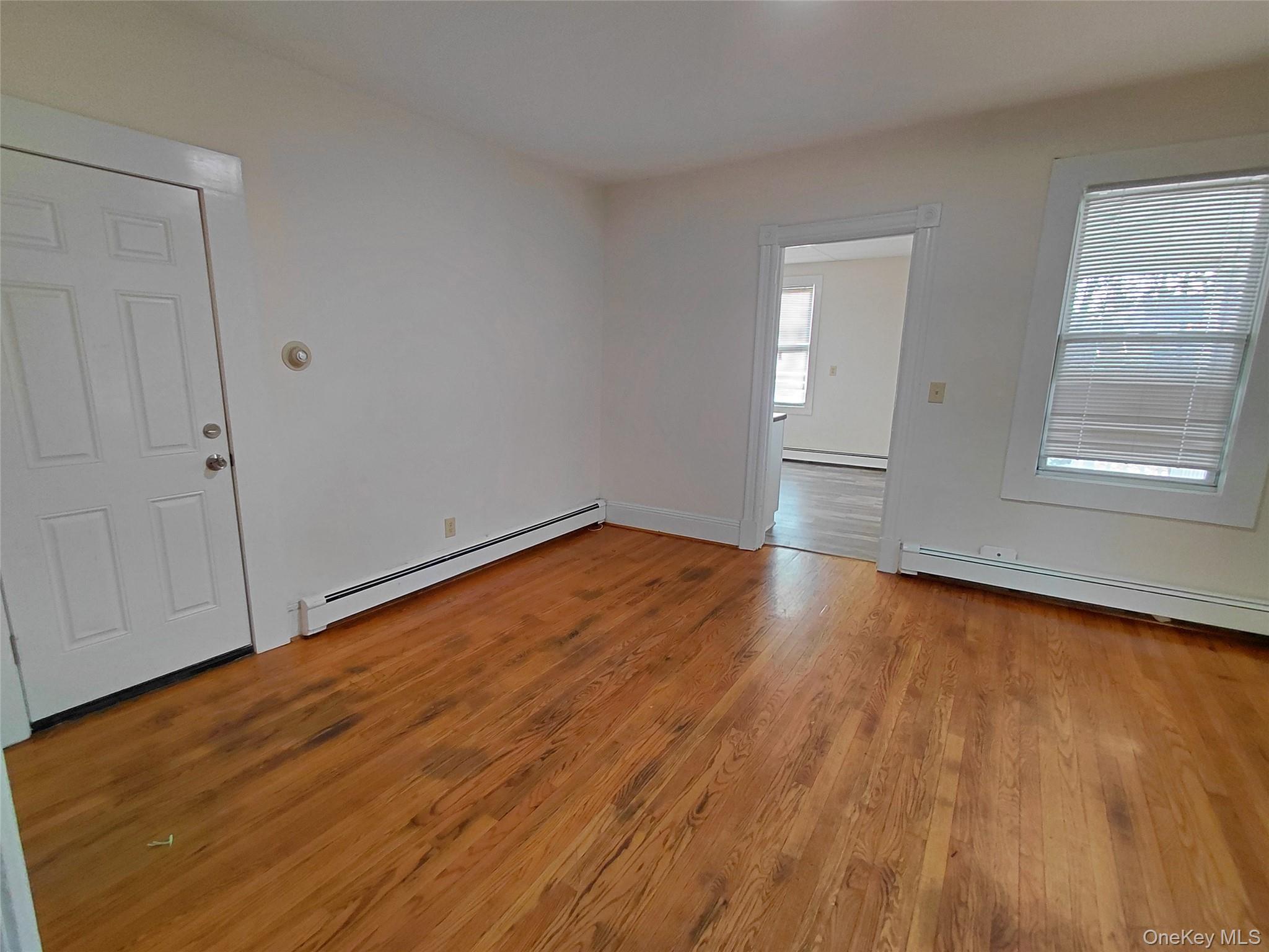 #9 photo, 8 Center Street, 紐約州 Kingston , NY 12401