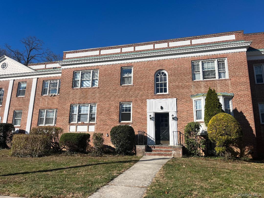 #1 photo, 5 Laurel Street, Rye , NY 10580