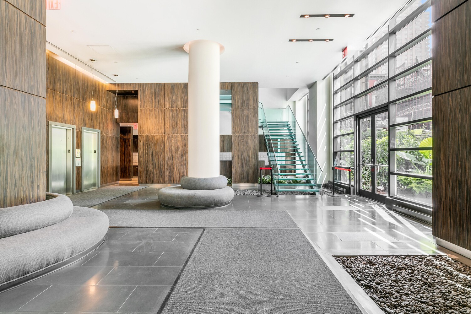 #12 photo, 310 W 52ND Street, Hell's Kitchen , NY 10019