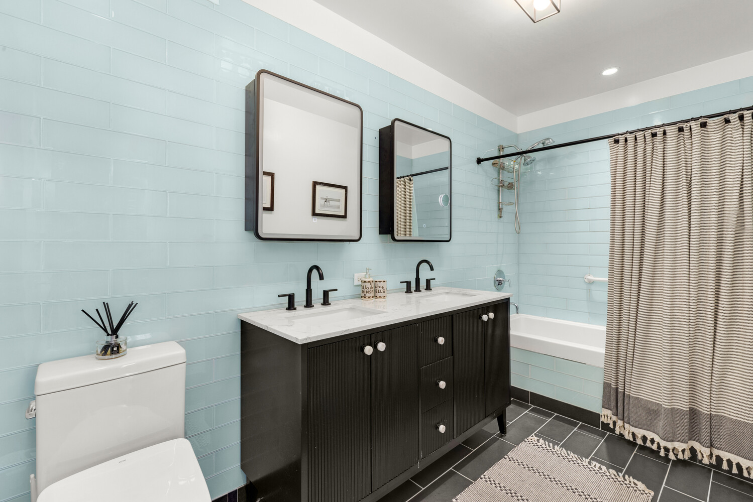 #6 photo, 310 W 52ND Street, Hell's Kitchen , NY 10019