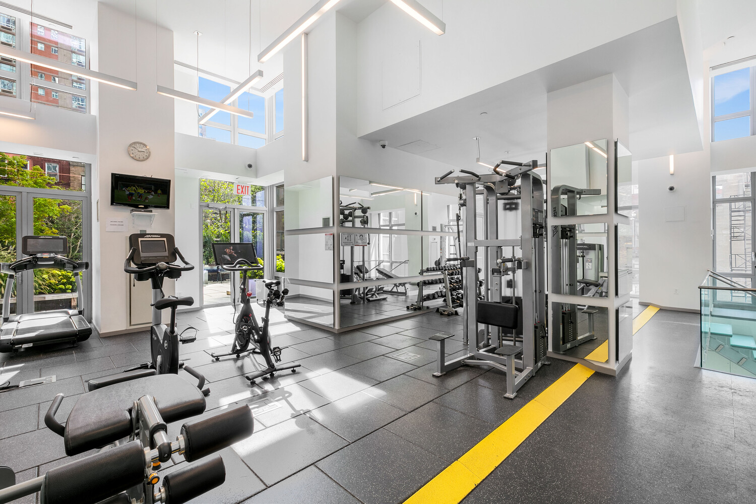 #9 photo, 310 W 52ND Street, Hell's Kitchen , NY 10019