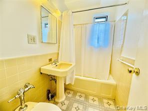 #3 photo, 1410 Wood Road, برونكس Bronx , NY 10462