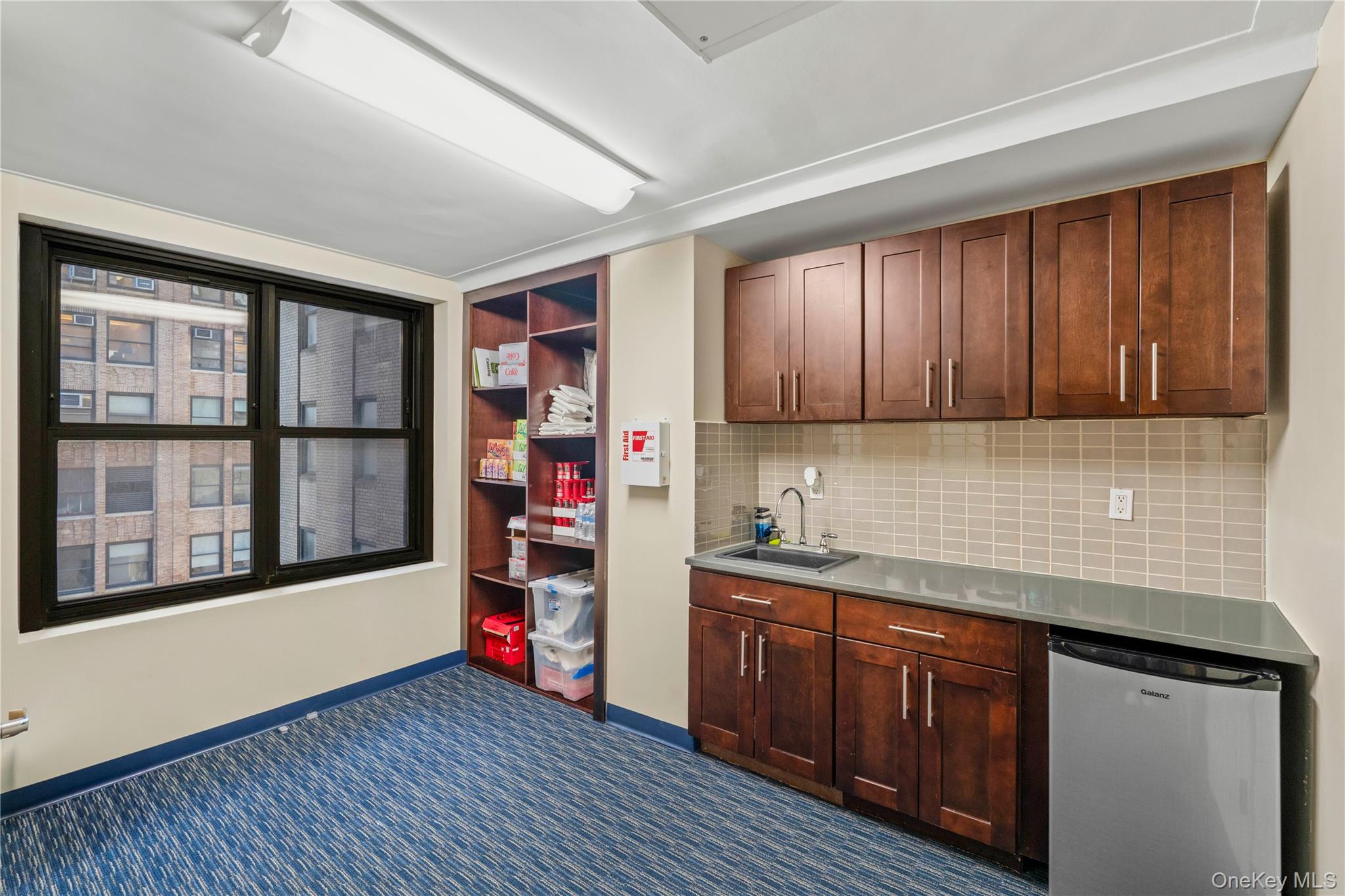 #7 photo, 16 Pennsylvania Plaza, New York (Manhattan) , NY 10001