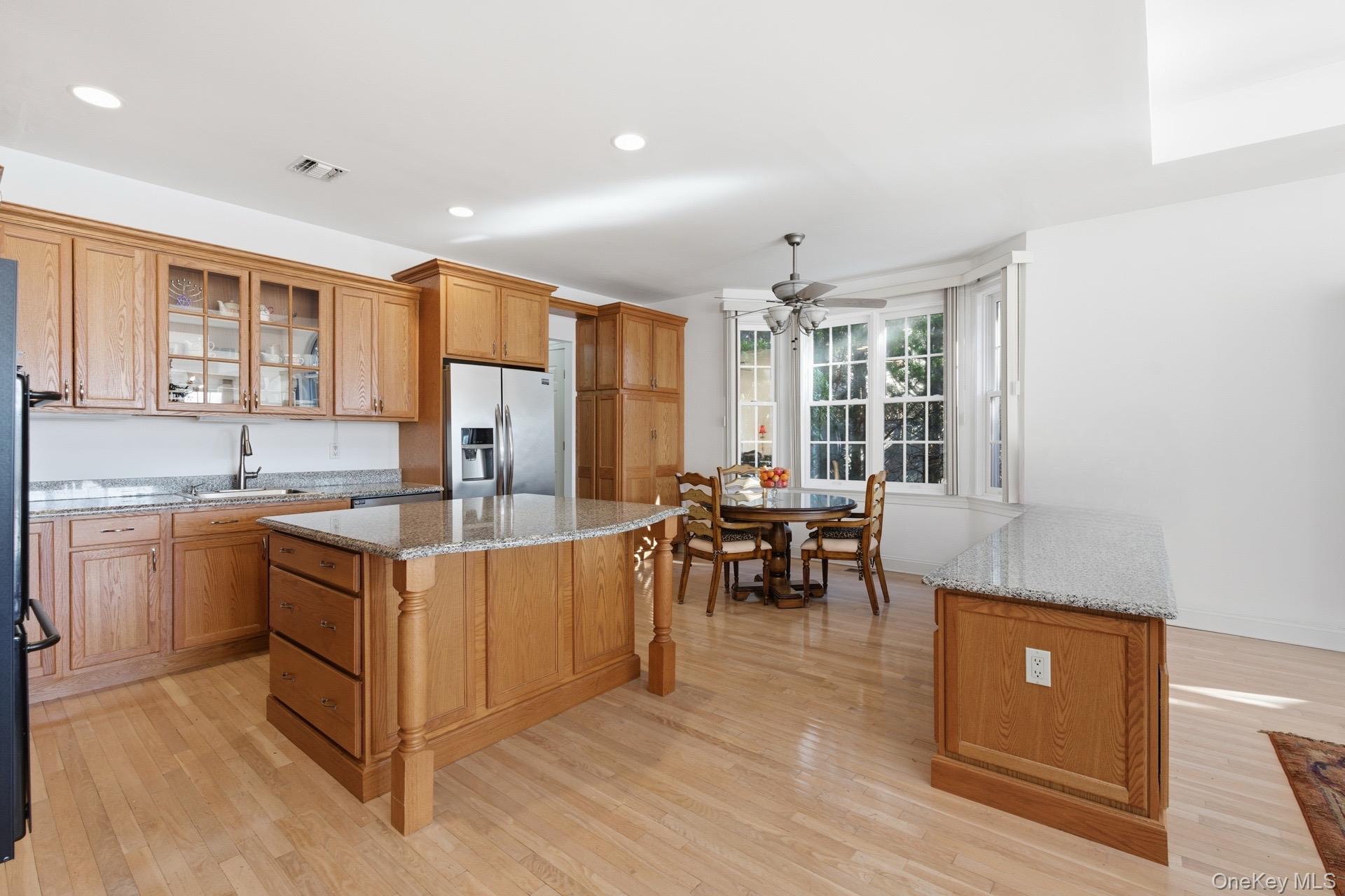 #5 photo, 159 Altessa Boulevard, 東長島 梅尔维尔 Melville , NY 11747