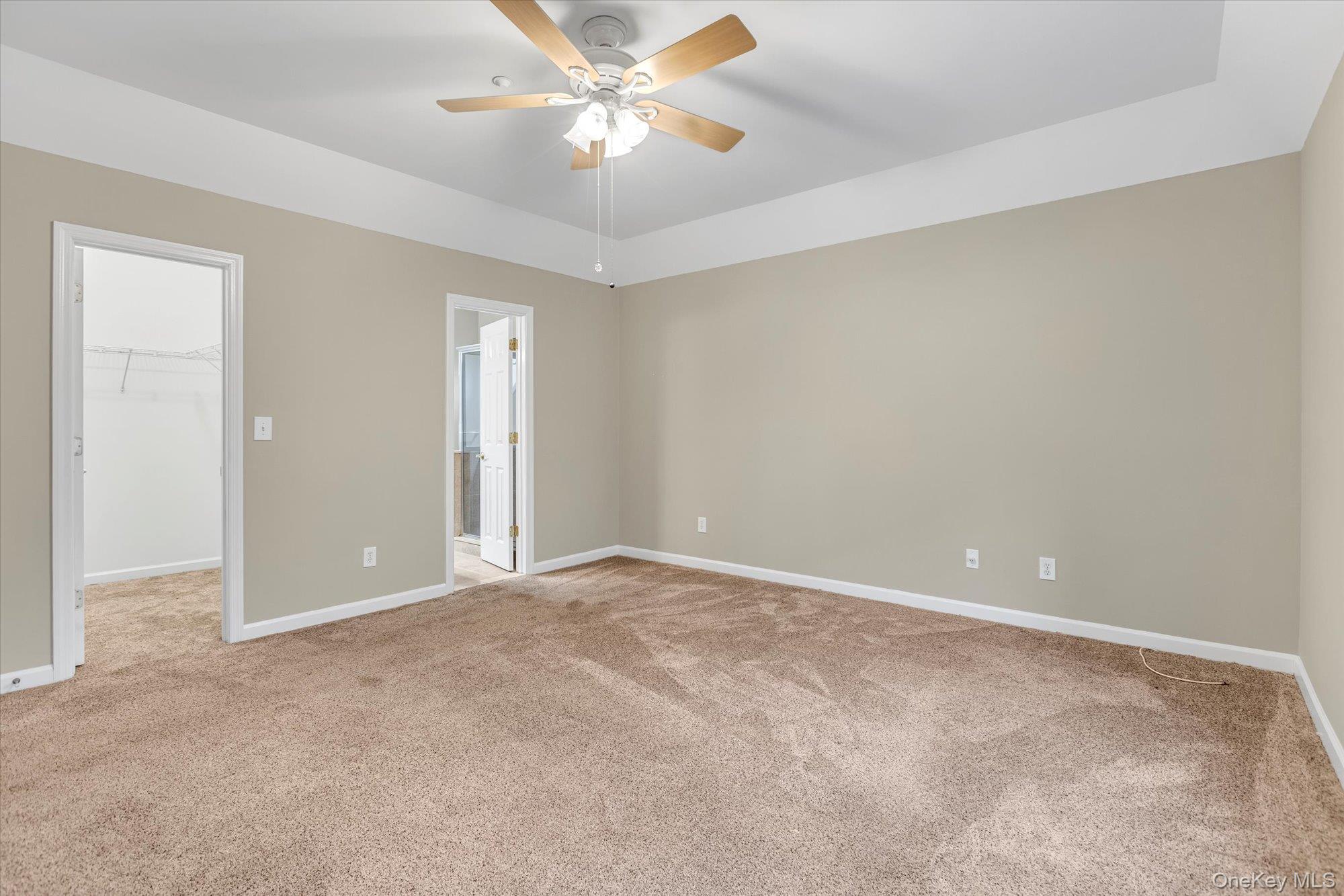 #10 photo, 119 Autumn Drive, 長島 Plainview , NY 11803