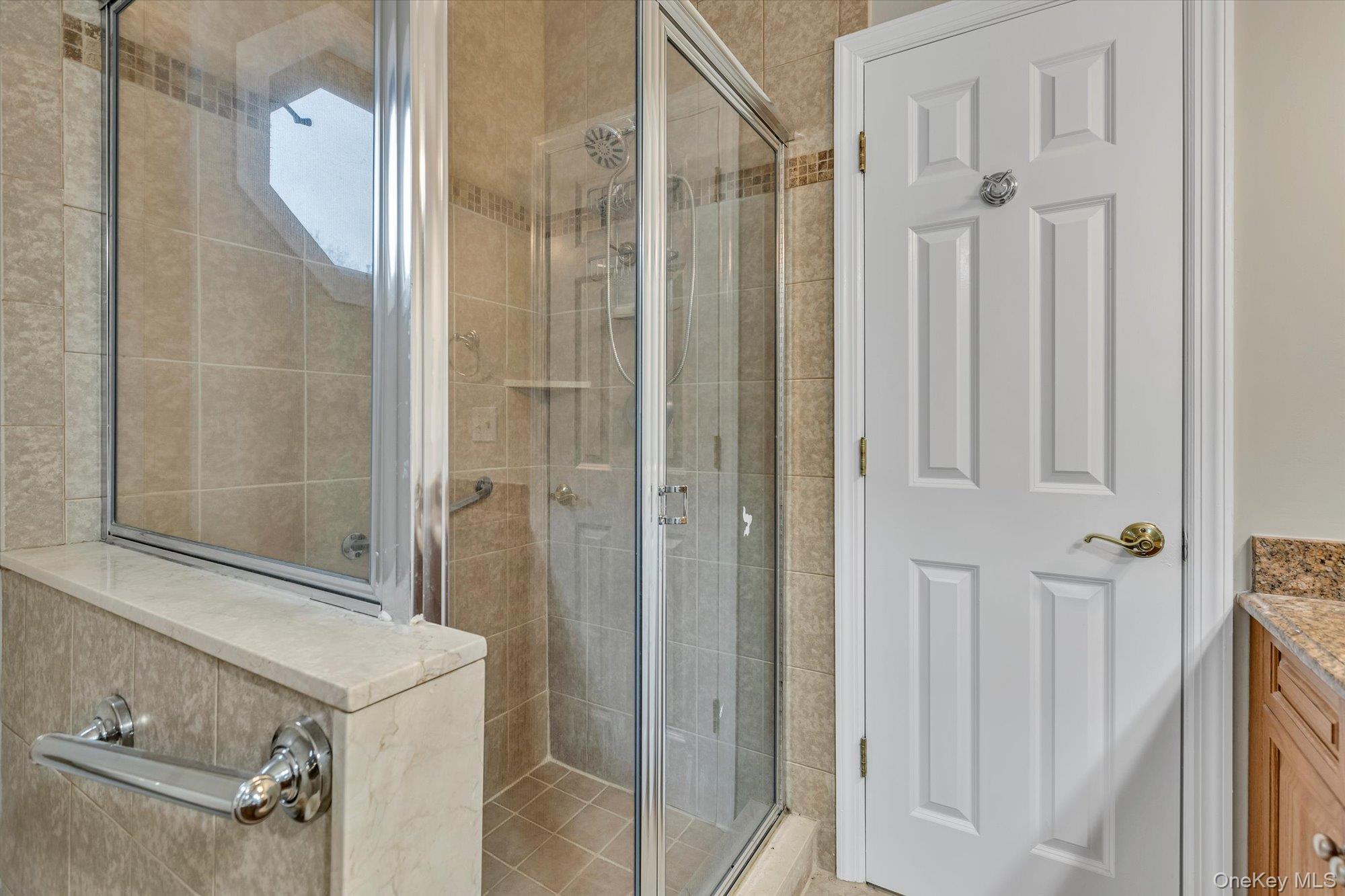 #13 photo, 119 Autumn Drive, 長島 Plainview , NY 11803