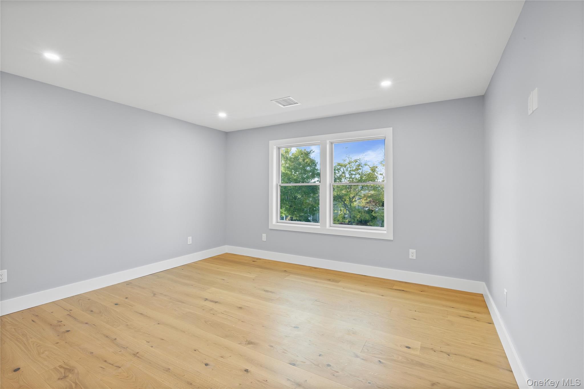 #15 photo, 12 Friends Lane, 長島 西布雷 Westbury , NY 11590