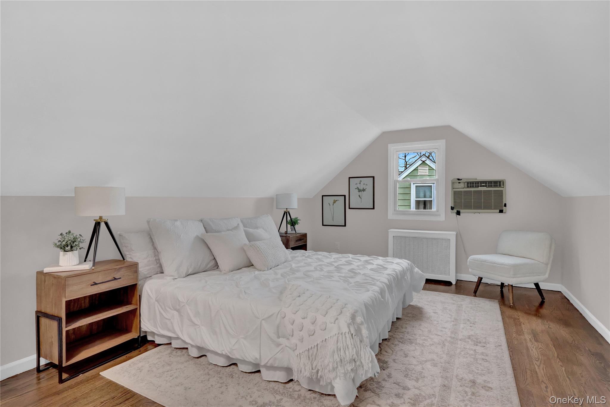 #19 photo, 781 Union Drive, Uniondale , NY 11553