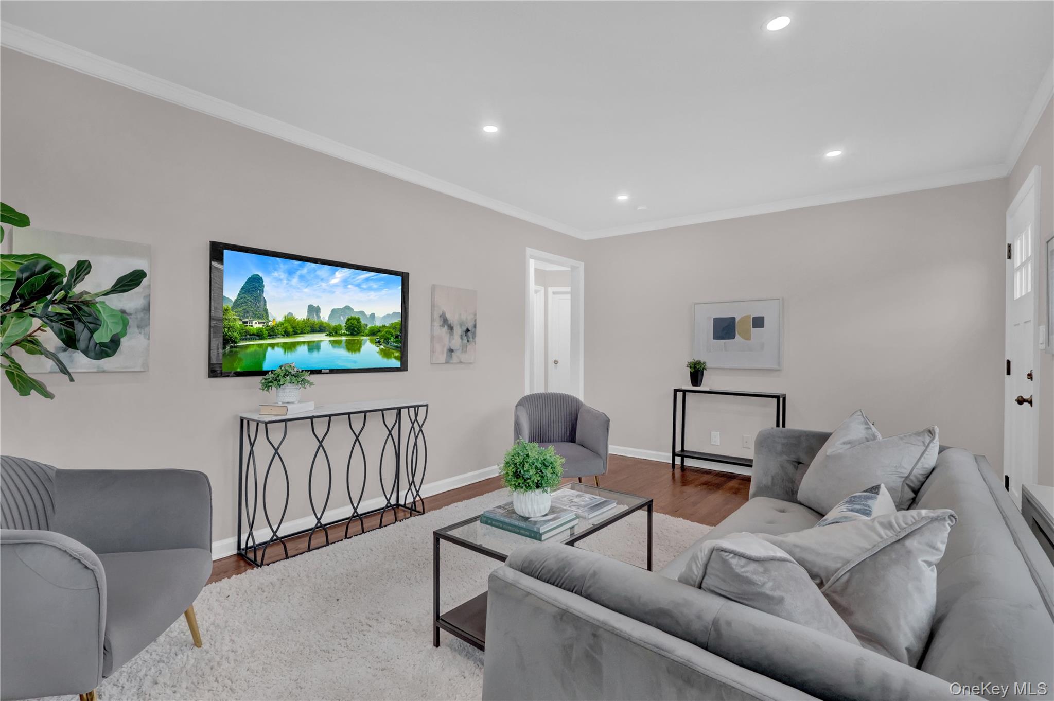 #2 photo, 781 Union Drive, Uniondale , NY 11553