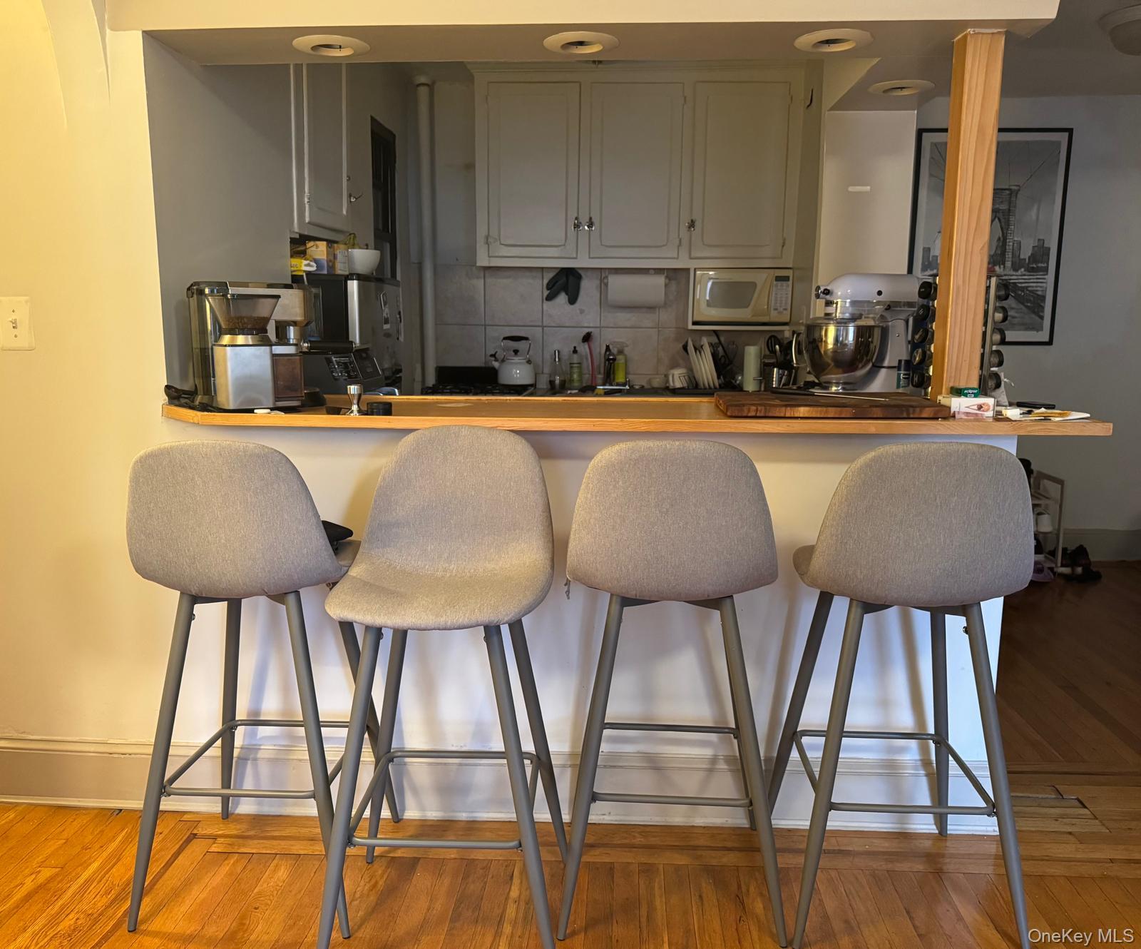 #4 photo, 240 E 24th Street, مانهاتن New York (Manhattan) , NY 10010