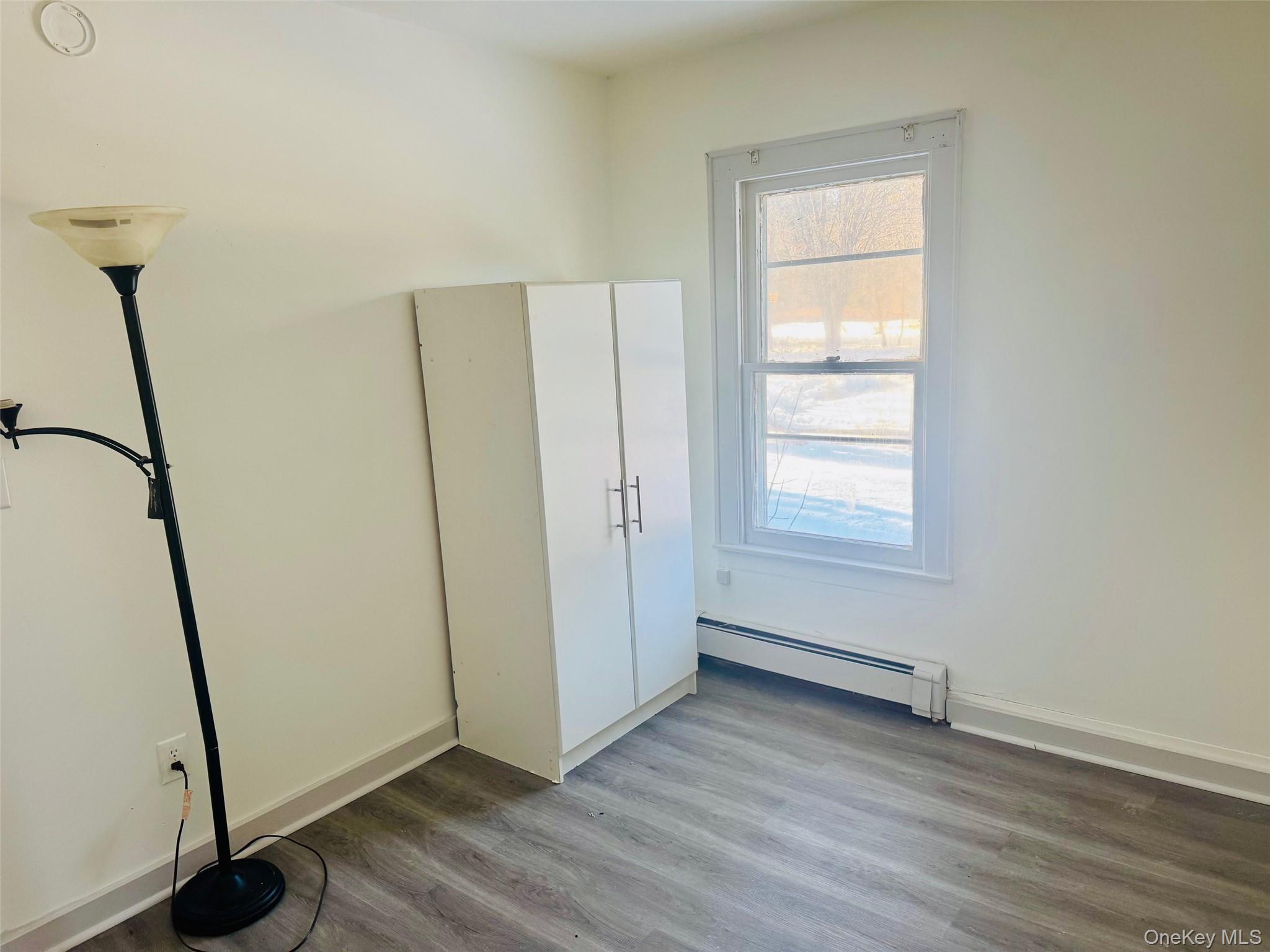 #6 photo, 980 US Route 209, Cuddebackville , NY 12729