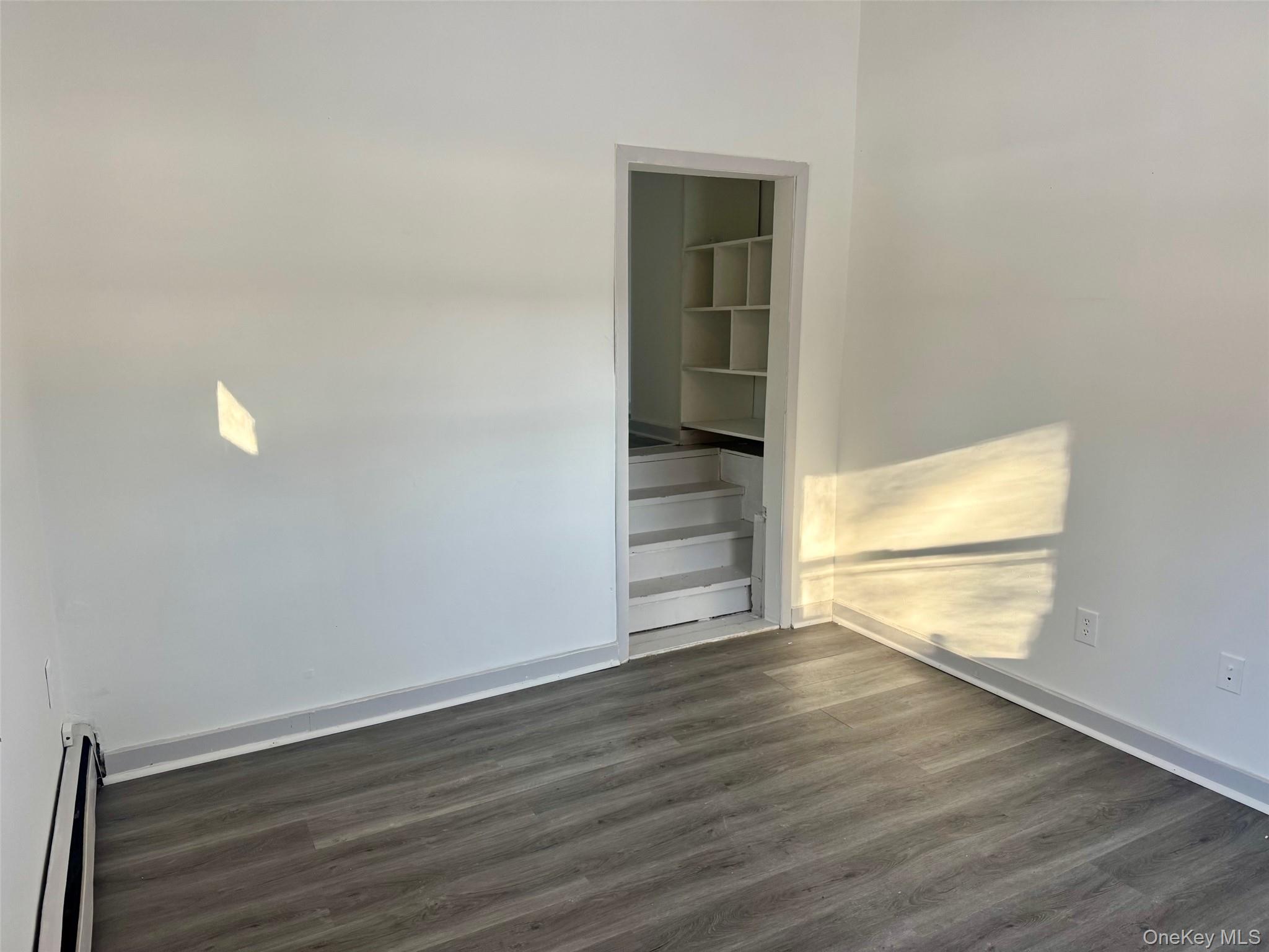 #9 photo, 980 US Route 209, Cuddebackville , NY 12729