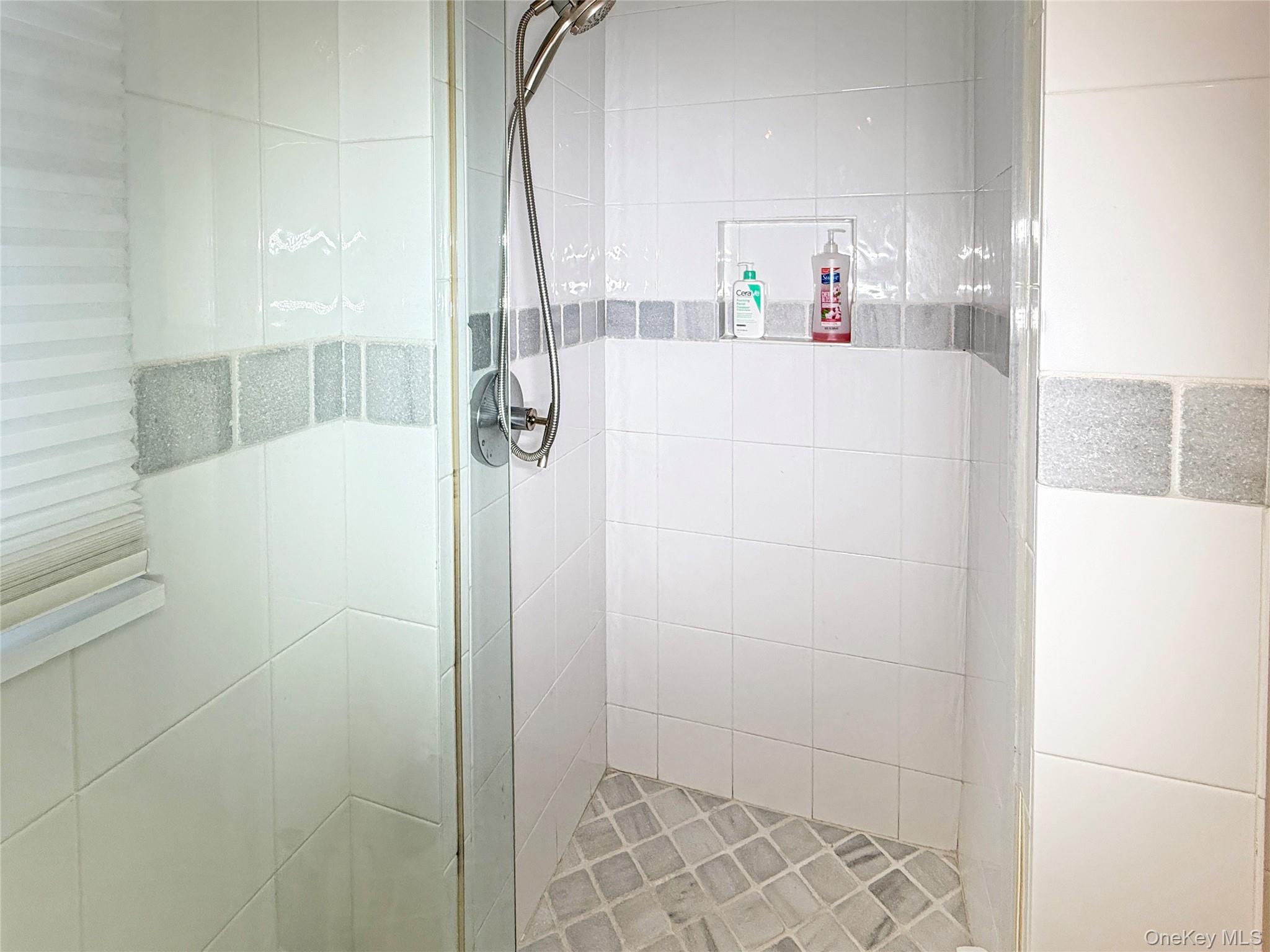 #17 photo, 31 Pleasant Ridge Drive, Poughkeepsie , NY 12603