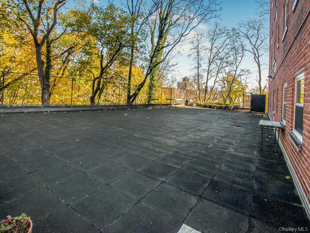 #11 photo, 3030 Johnson Avenue, Bronx , NY 10463