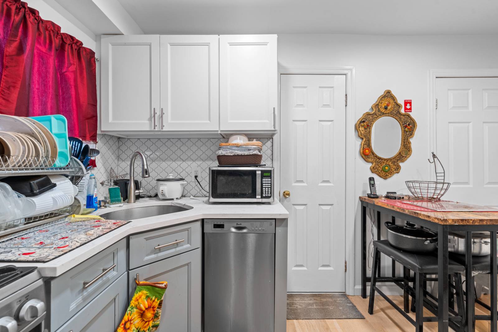 #19 photo, 6702 Almeda Ave, كوينز Arverne , NY 11692