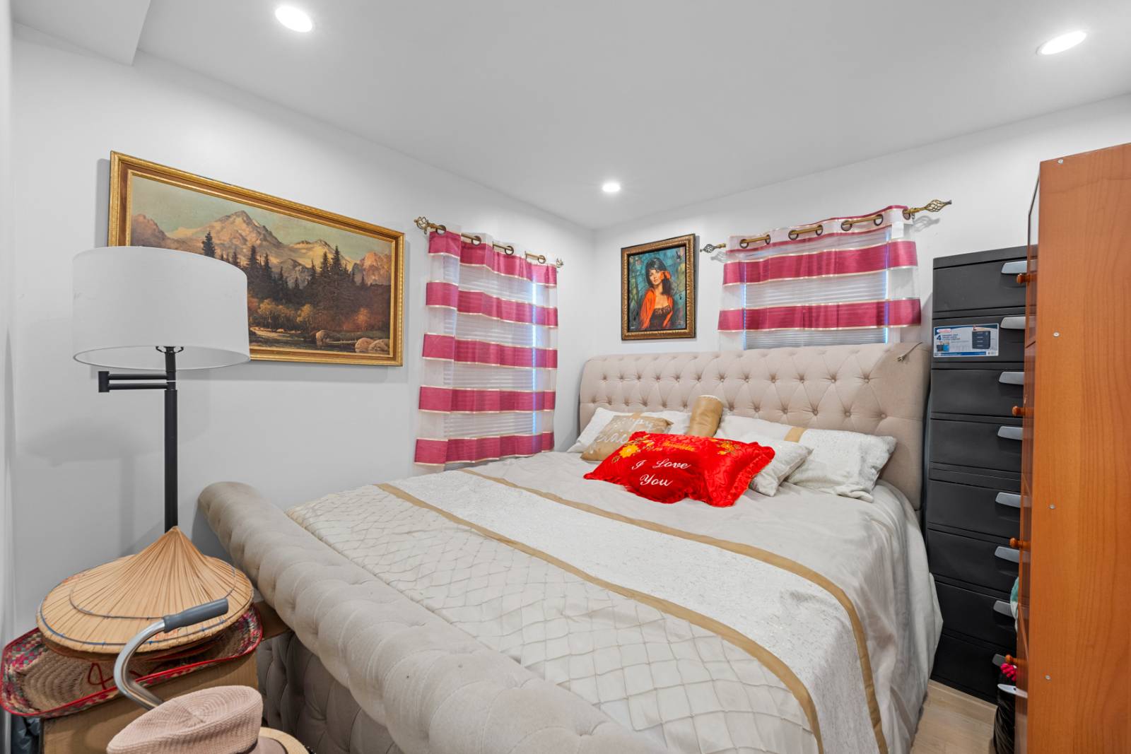 #22 photo, 6702 Almeda Ave, كوينز Arverne , NY 11692