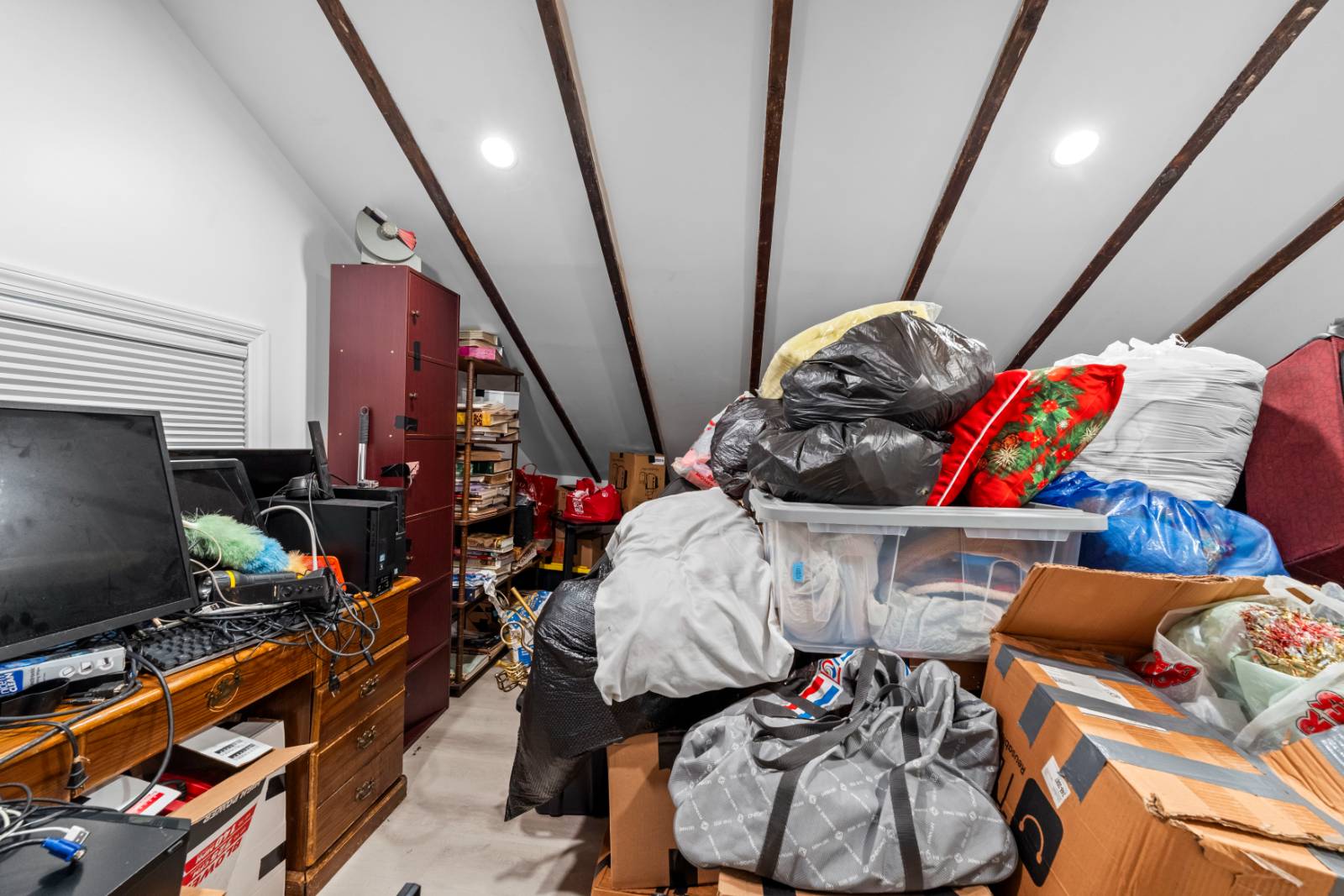 #31 photo, 6702 Almeda Ave, كوينز Arverne , NY 11692