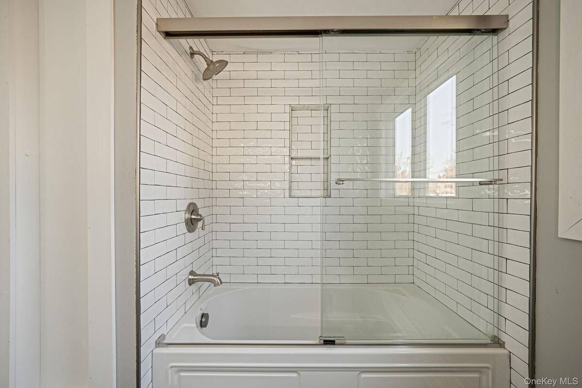 #17 photo, 11 Chivalry Lane, 東長島 Nesconset , NY 11767