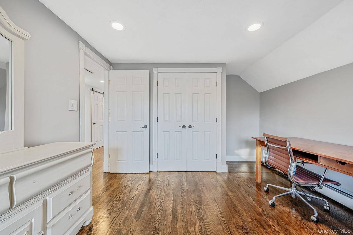 #21 photo, 11 Chivalry Lane, 東長島 Nesconset , NY 11767