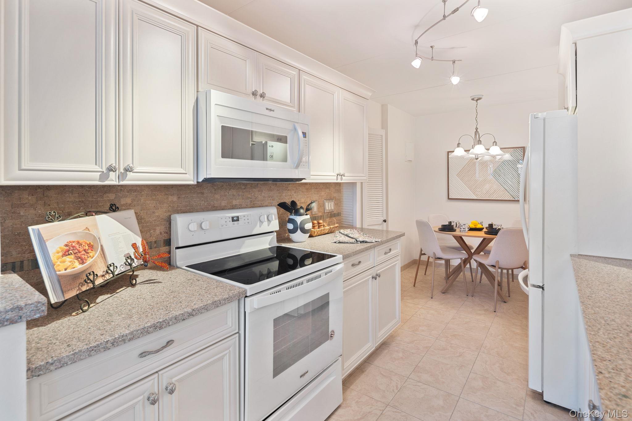 #14 photo, 100 High Point Drive, Hartsdale , NY 10530