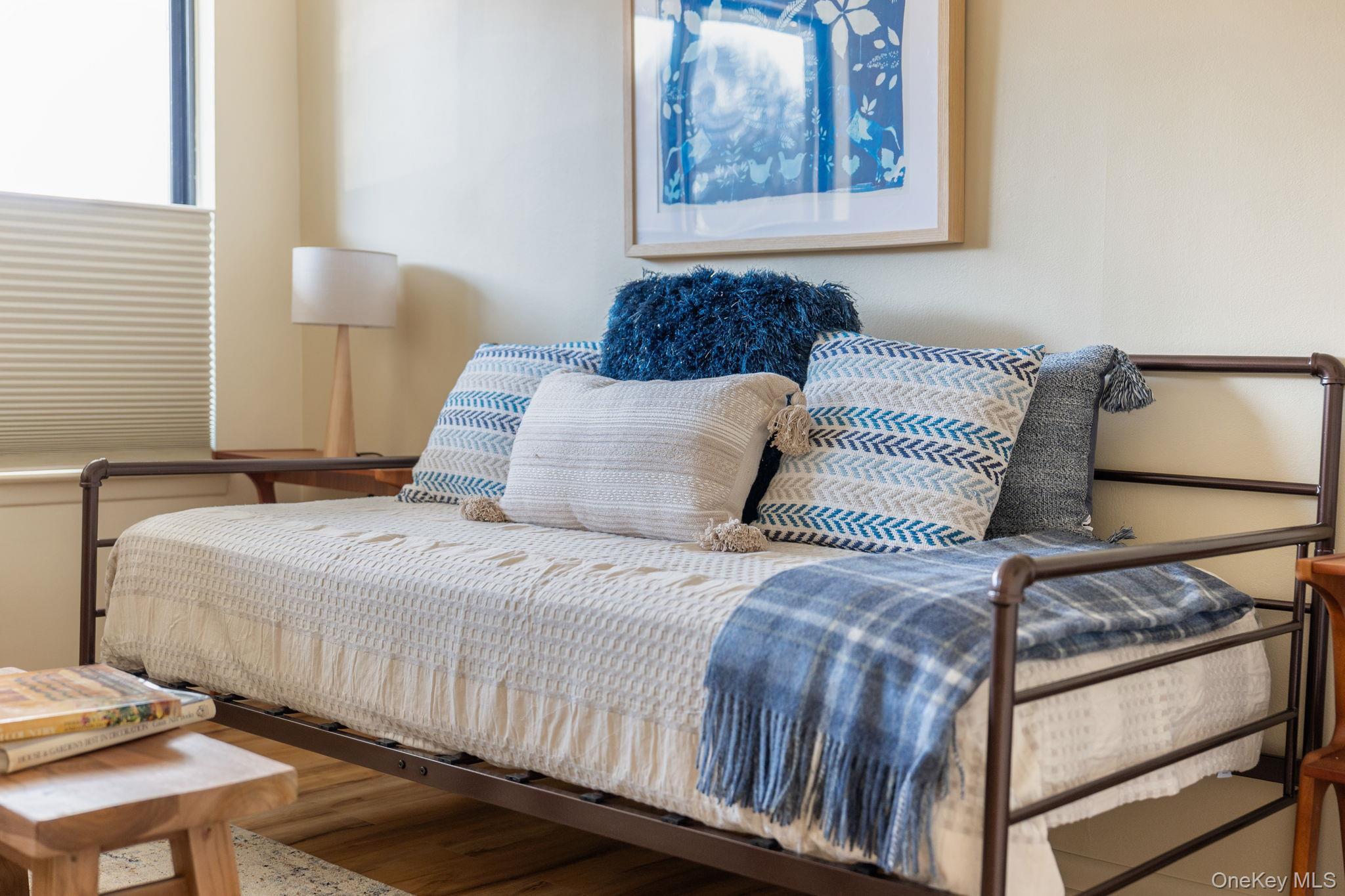 #20 photo, 100 High Point Drive, Hartsdale , NY 10530