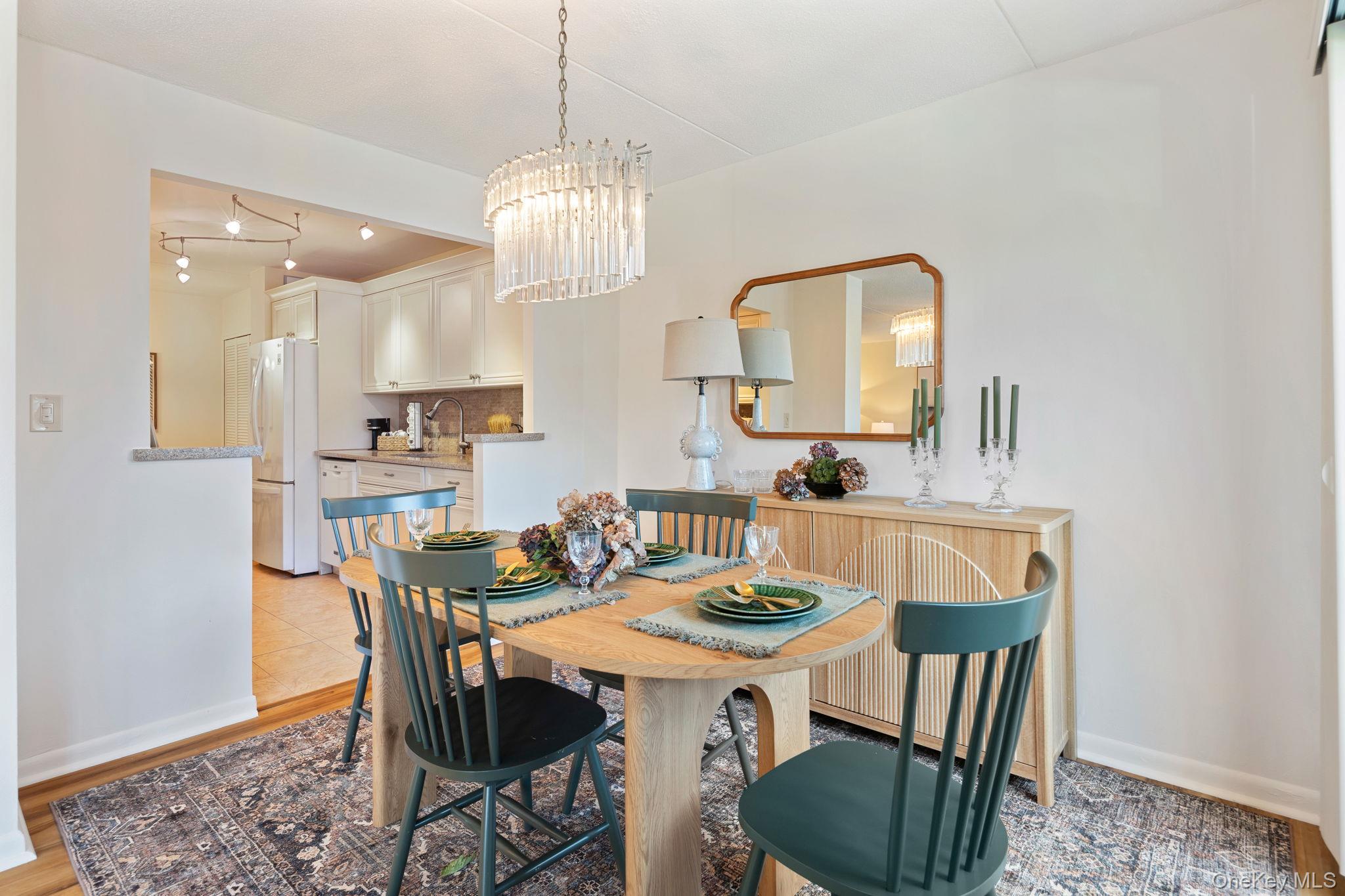 #9 photo, 100 High Point Drive, Hartsdale , NY 10530