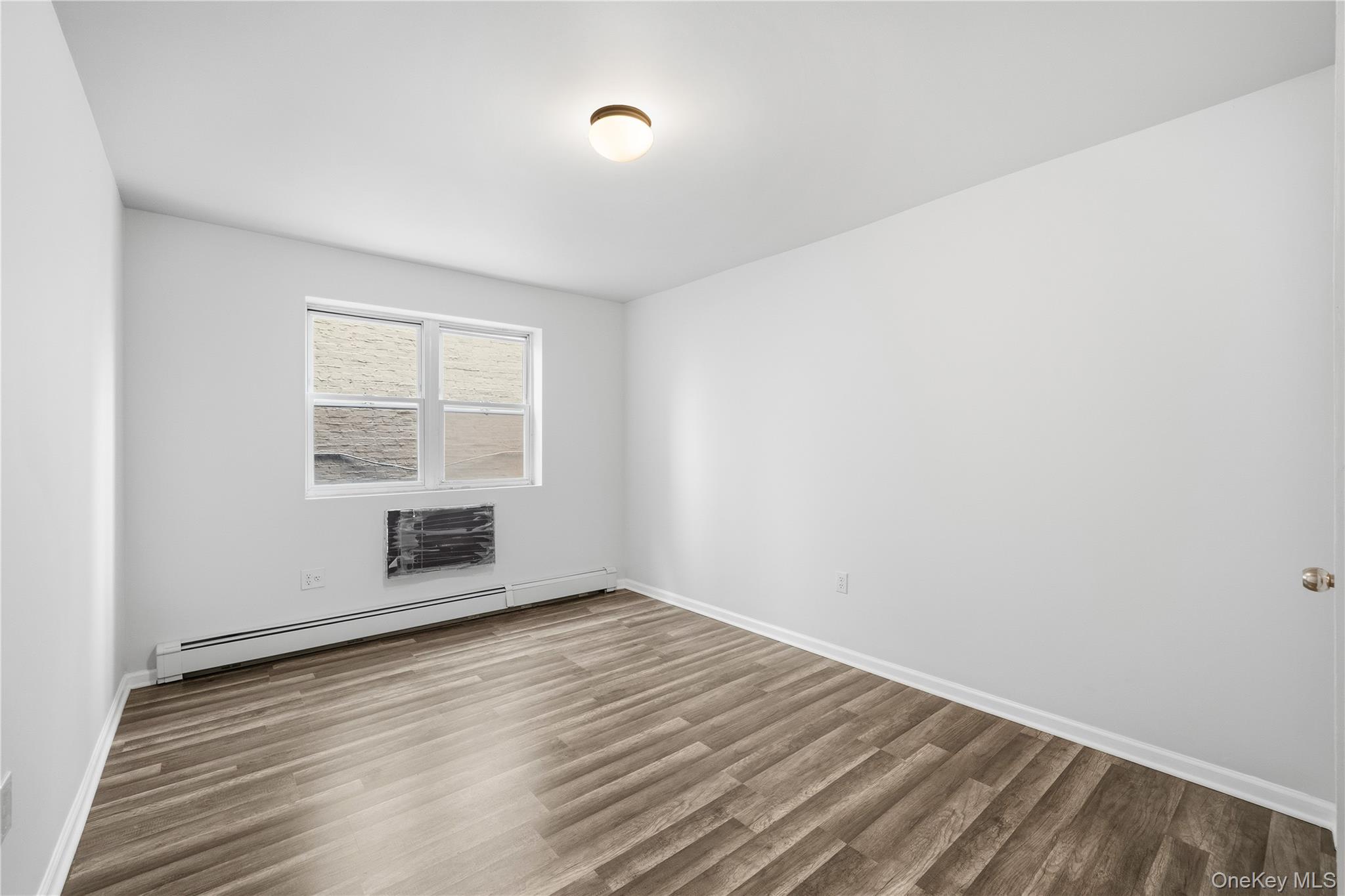 #14 photo, 144-05 Jamaica Avenue, Jamaica , NY 11435