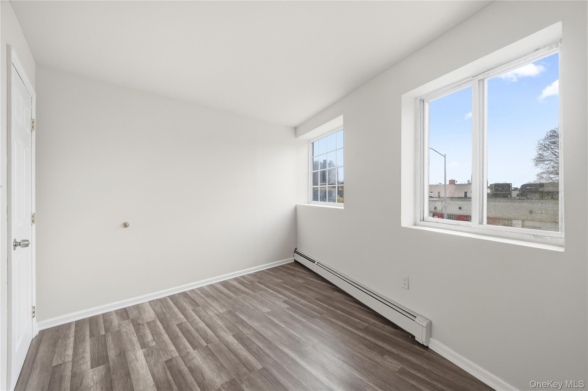 #7 photo, 144-05 Jamaica Avenue, Jamaica , NY 11435