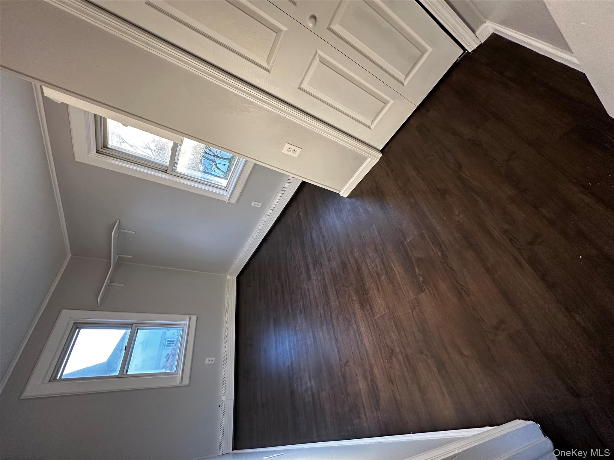 #13 photo, 44 Harding Avenue, Hicksville , NY 11801