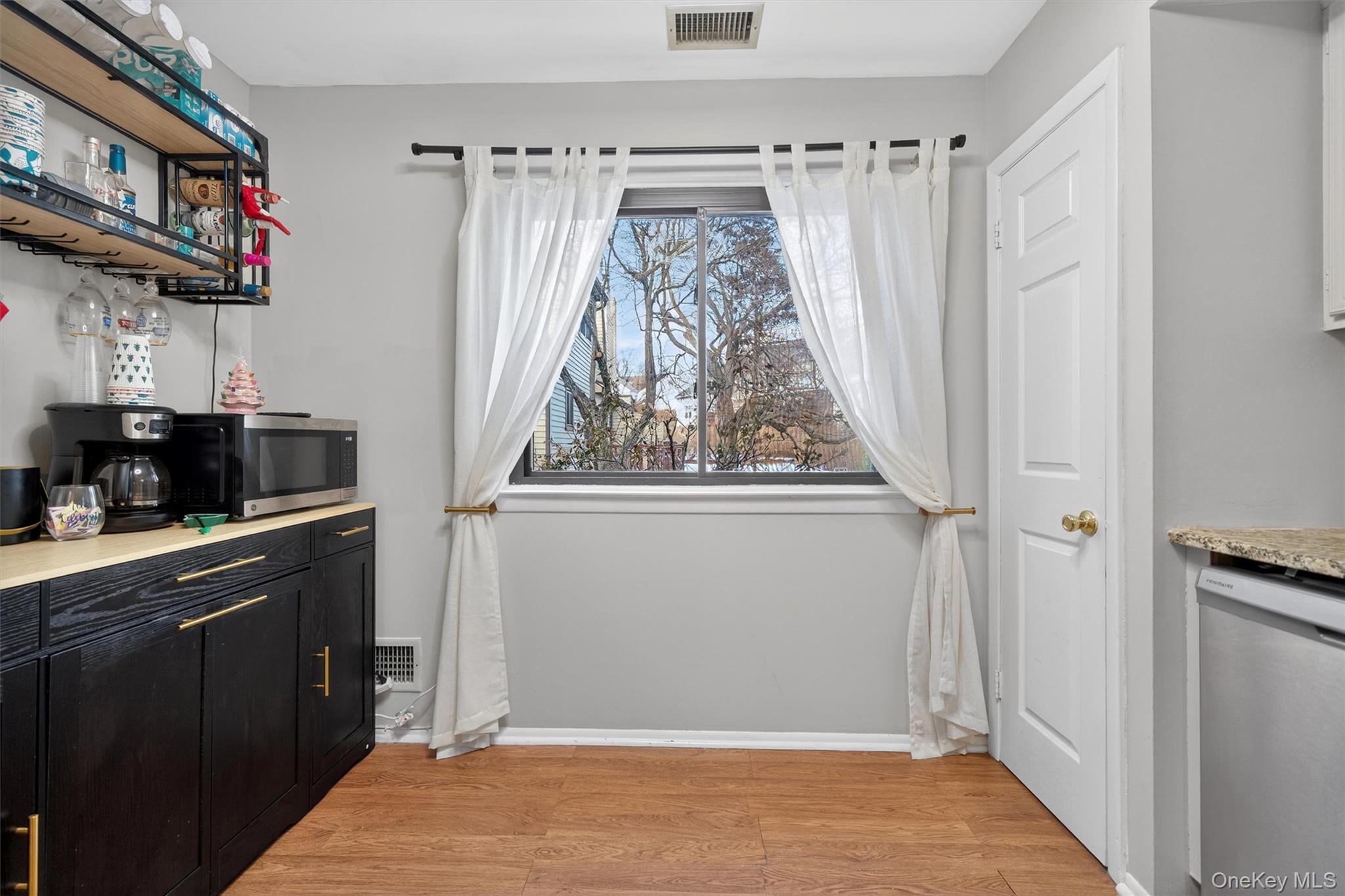 #7 photo, 36 Sycamore Court, Highland Mills , NY 10930