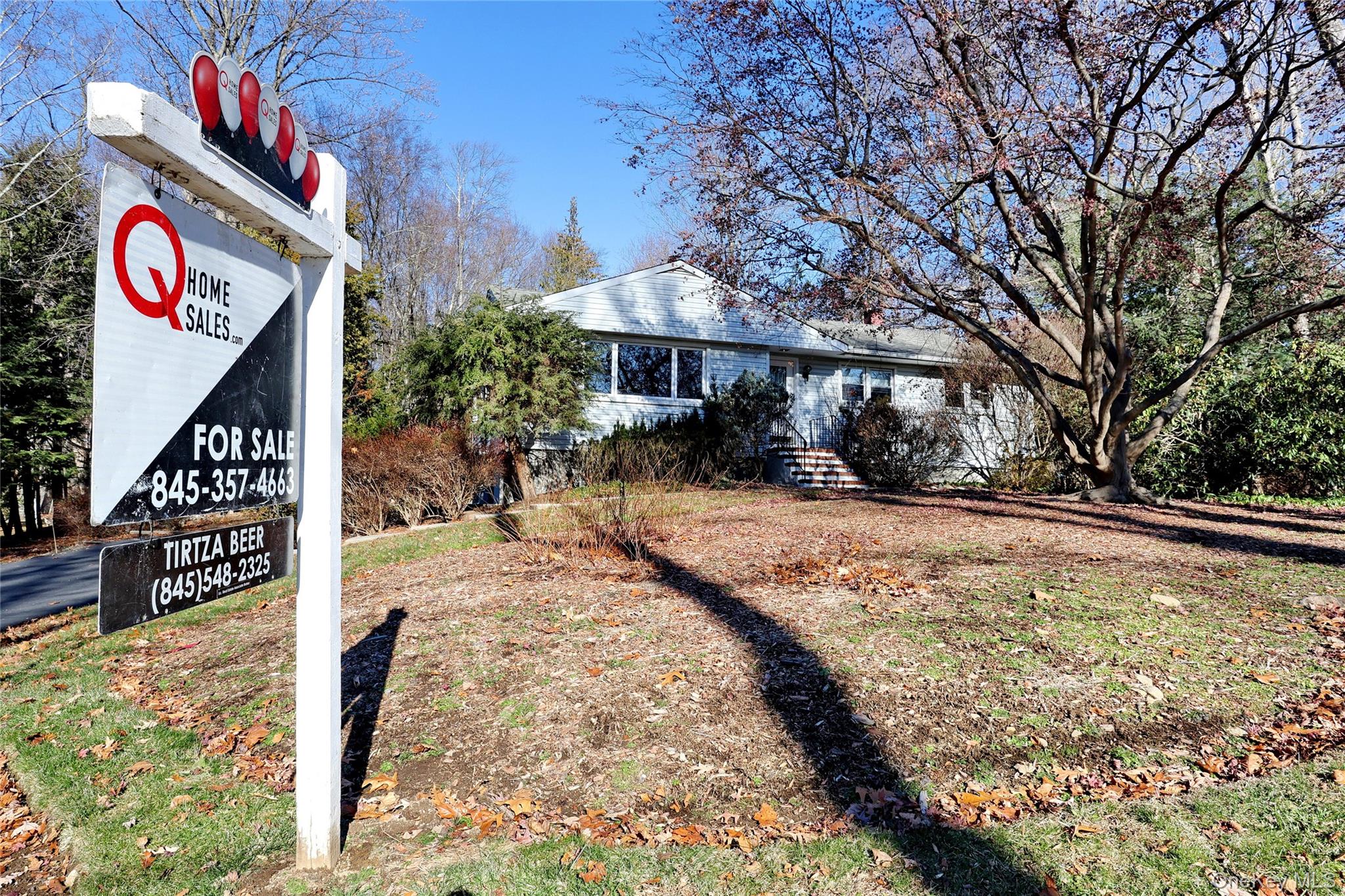 #1 photo, 160 Pascack Road, Chestnut Ridge , NY 10965