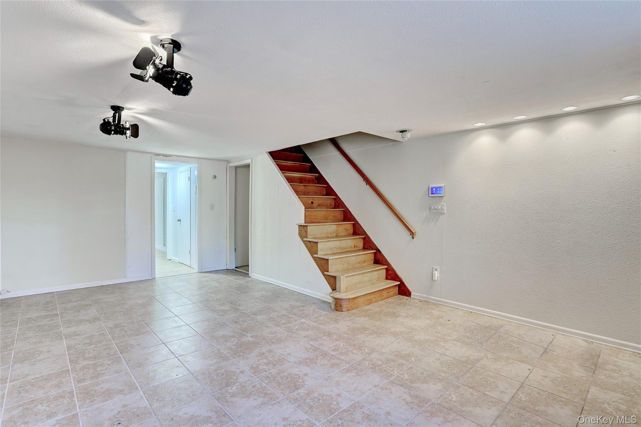 #18 photo, 160 Pascack Road, Chestnut Ridge , NY 10965