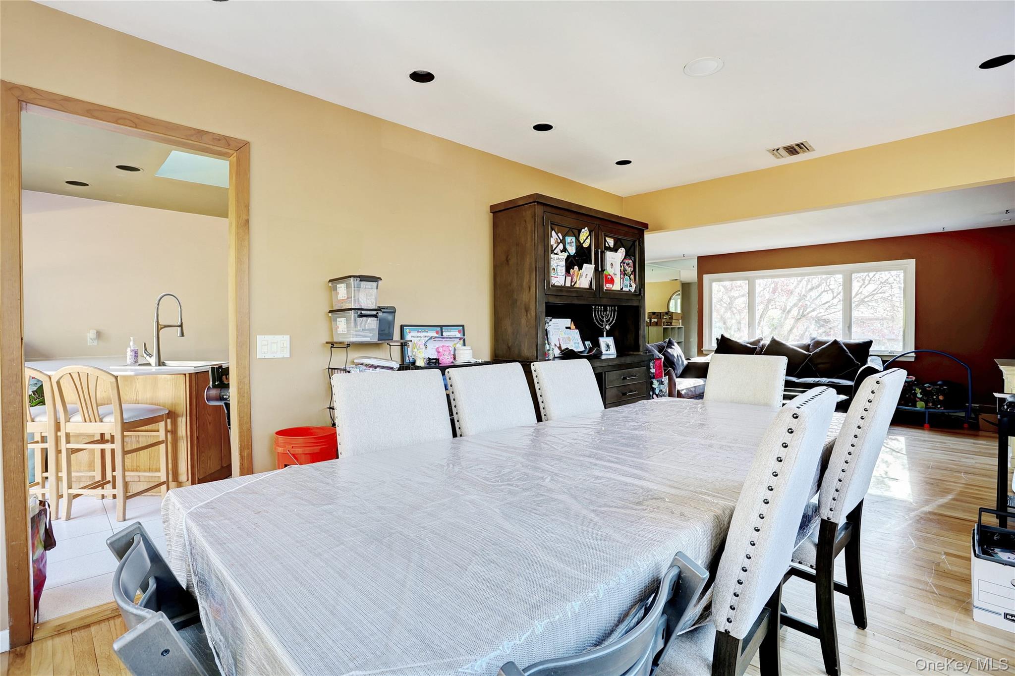 #6 photo, 160 Pascack Road, Chestnut Ridge , NY 10965