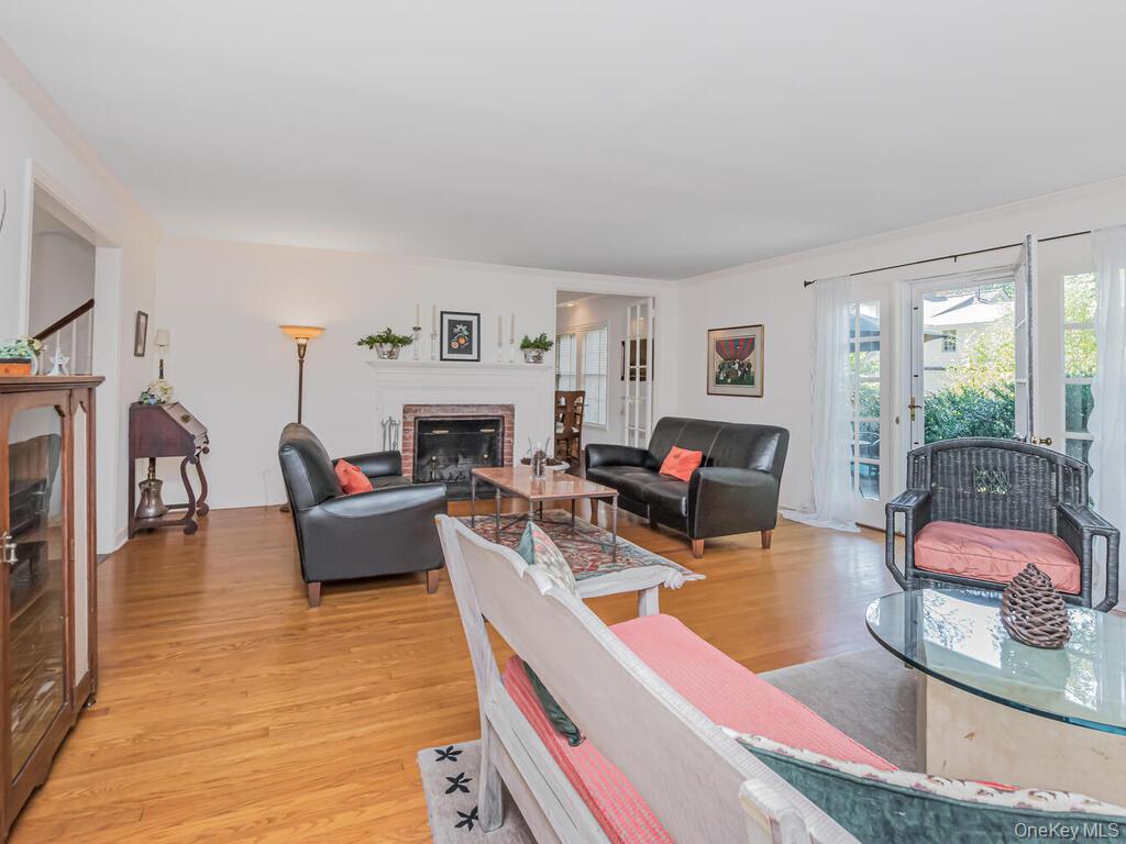 #7 photo, 105 Douglas Road, Chappaqua , NY 10514