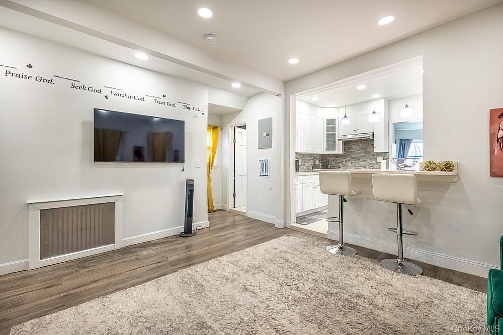 #14 photo, 555 S 5th Avenue, Mount Vernon , NY 10550